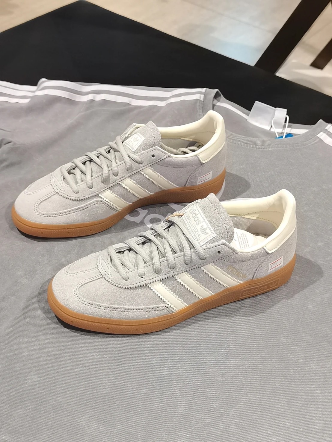 Adidas  Handball Spezial 焦糖灰