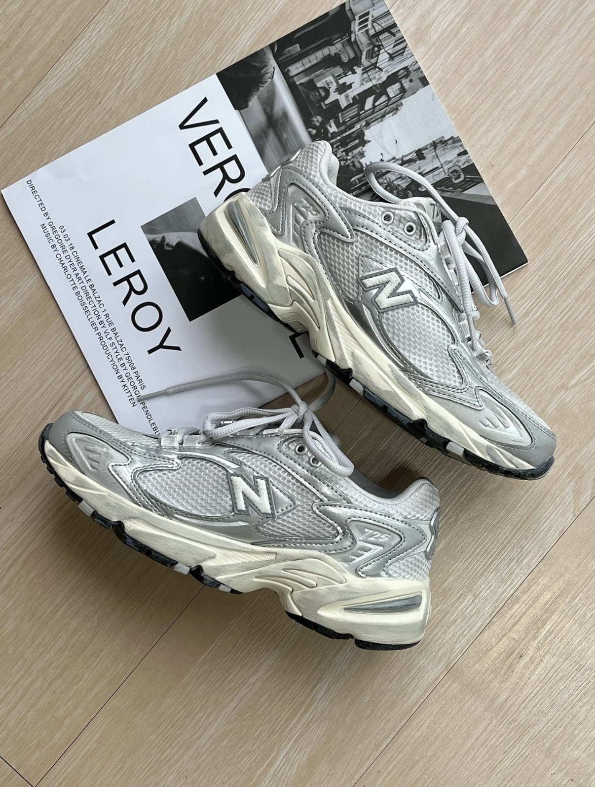 New Balance NB 725 水泥銀灰色 灰色 Y2K 復古 慢跑鞋 老爹鞋 ML725SG1/預購