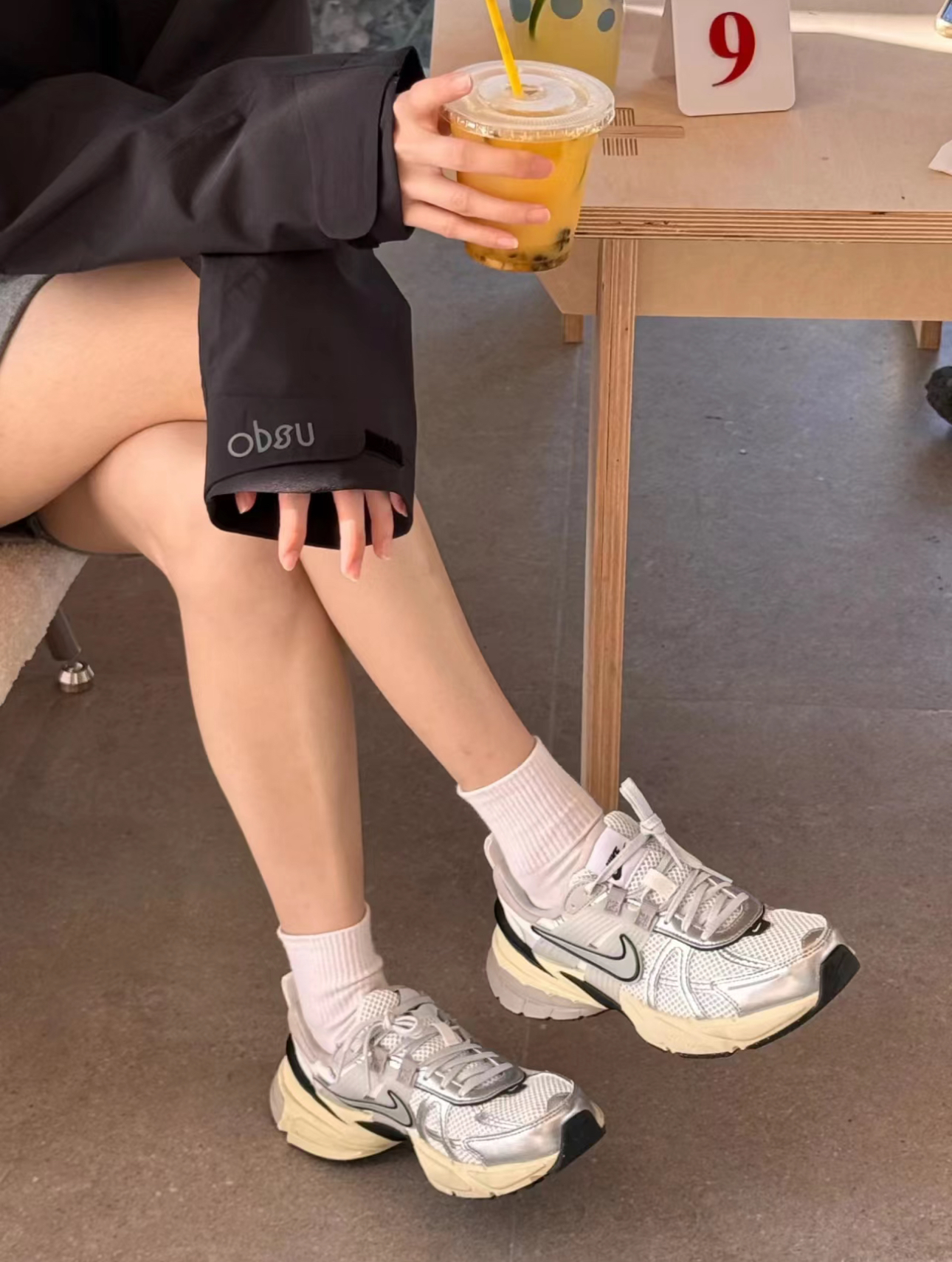 Nike V2k Run Runtekk 白銀 女鞋/男鞋（FD0736-100/HJ4497-100）