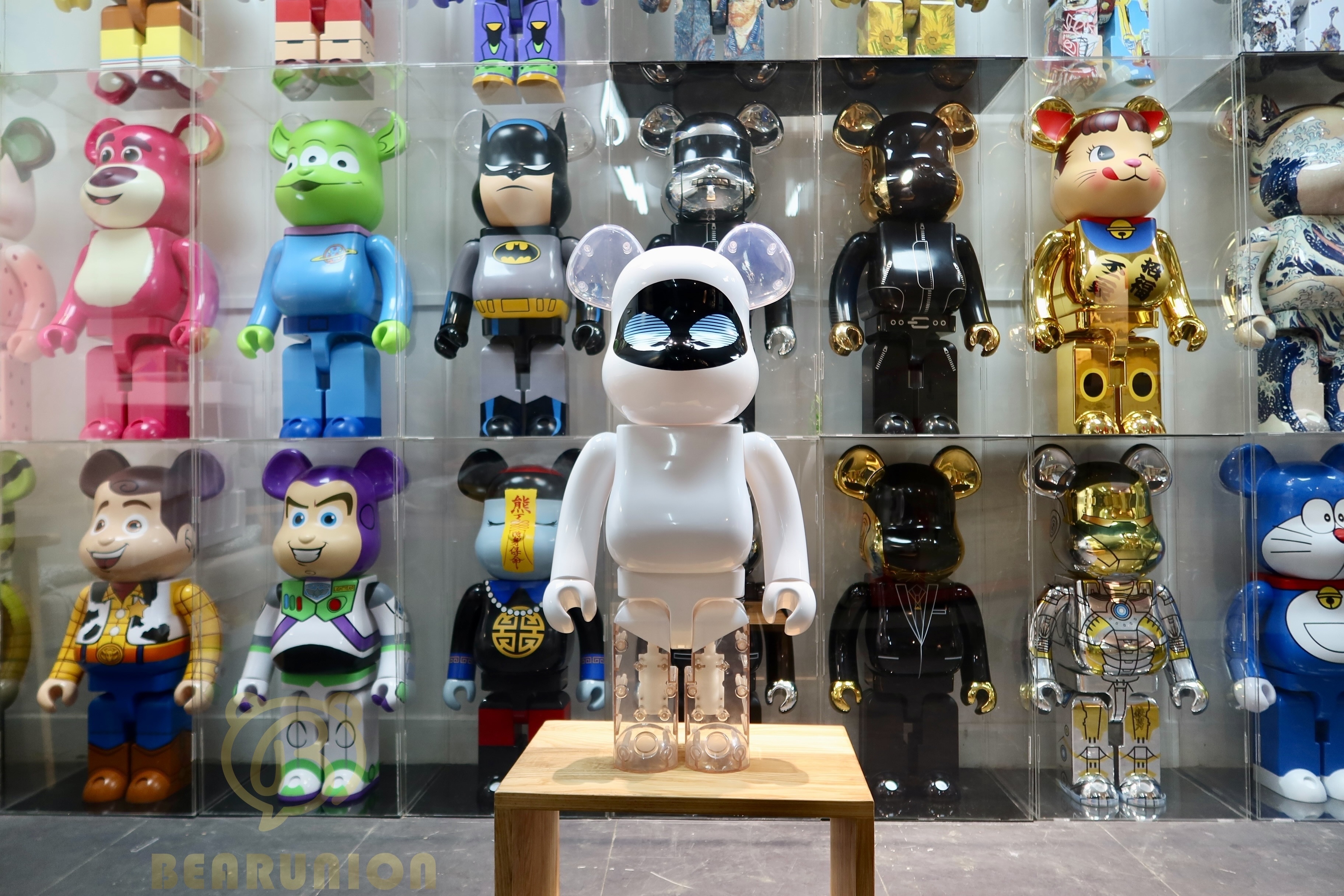 🥇現貨🥇Bearbrick 1000% WALL E EVE