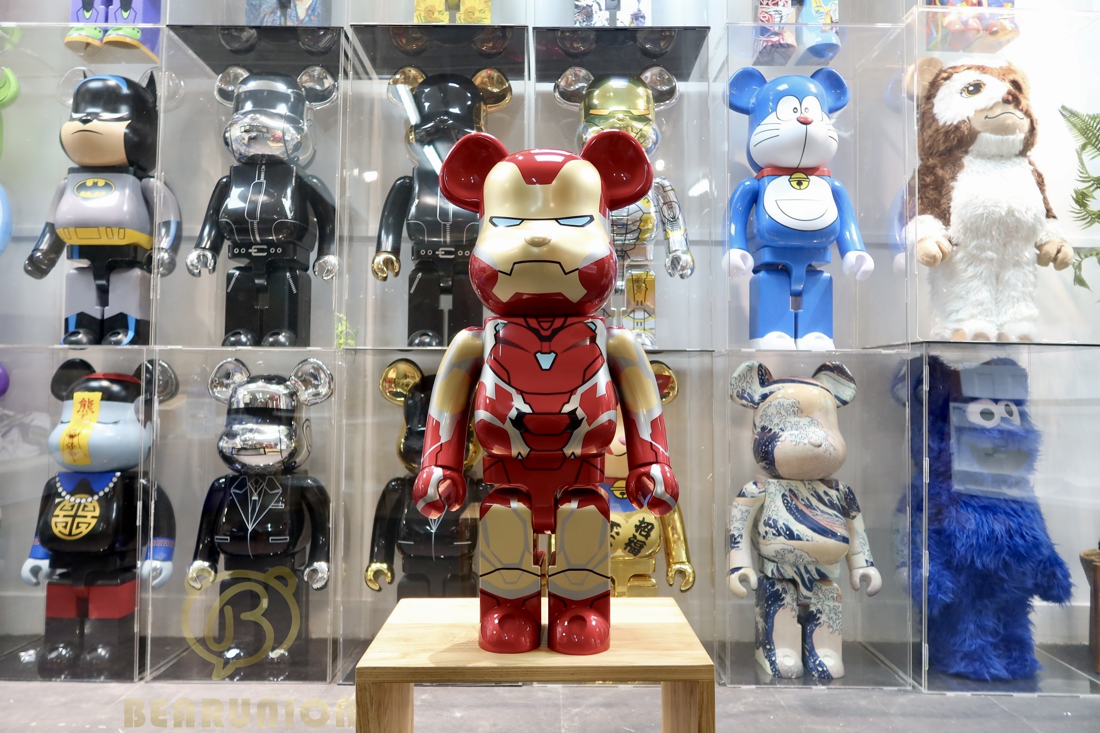 🥇現貨🥇Bearbrick 1000% IRONMAN MAKR 85