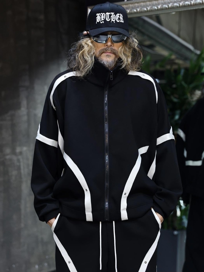 白色飾帶拉鍊飛鼠袖寬鬆夾克