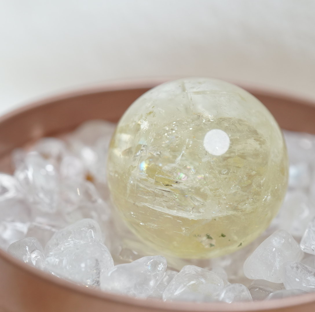 黃水晶球｜29 - 31mm｜微瑕福利品（1月）
