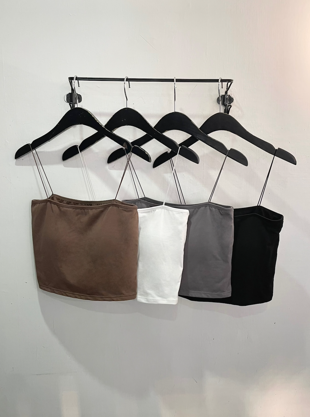 (日常百搭)細肩帶平口Bra top