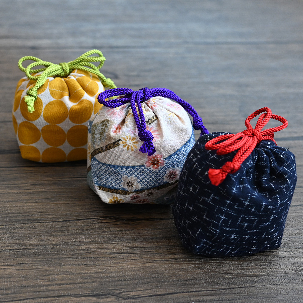 悠悠庵 天然香料的茶巾香包