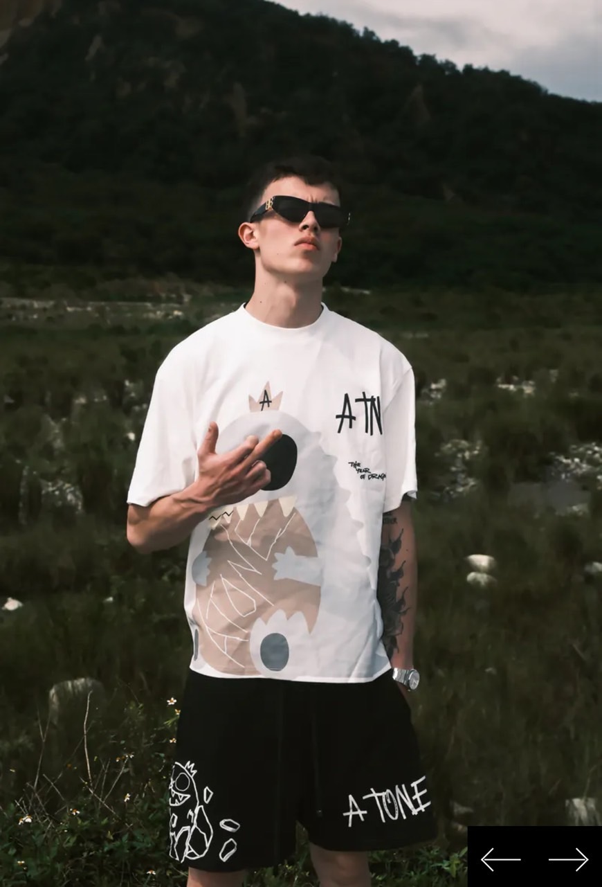 (GOAL)ATONE THE YEAR OF DRAGON 🐉 “龍年限定手繪色塊恐龍發泡短袖