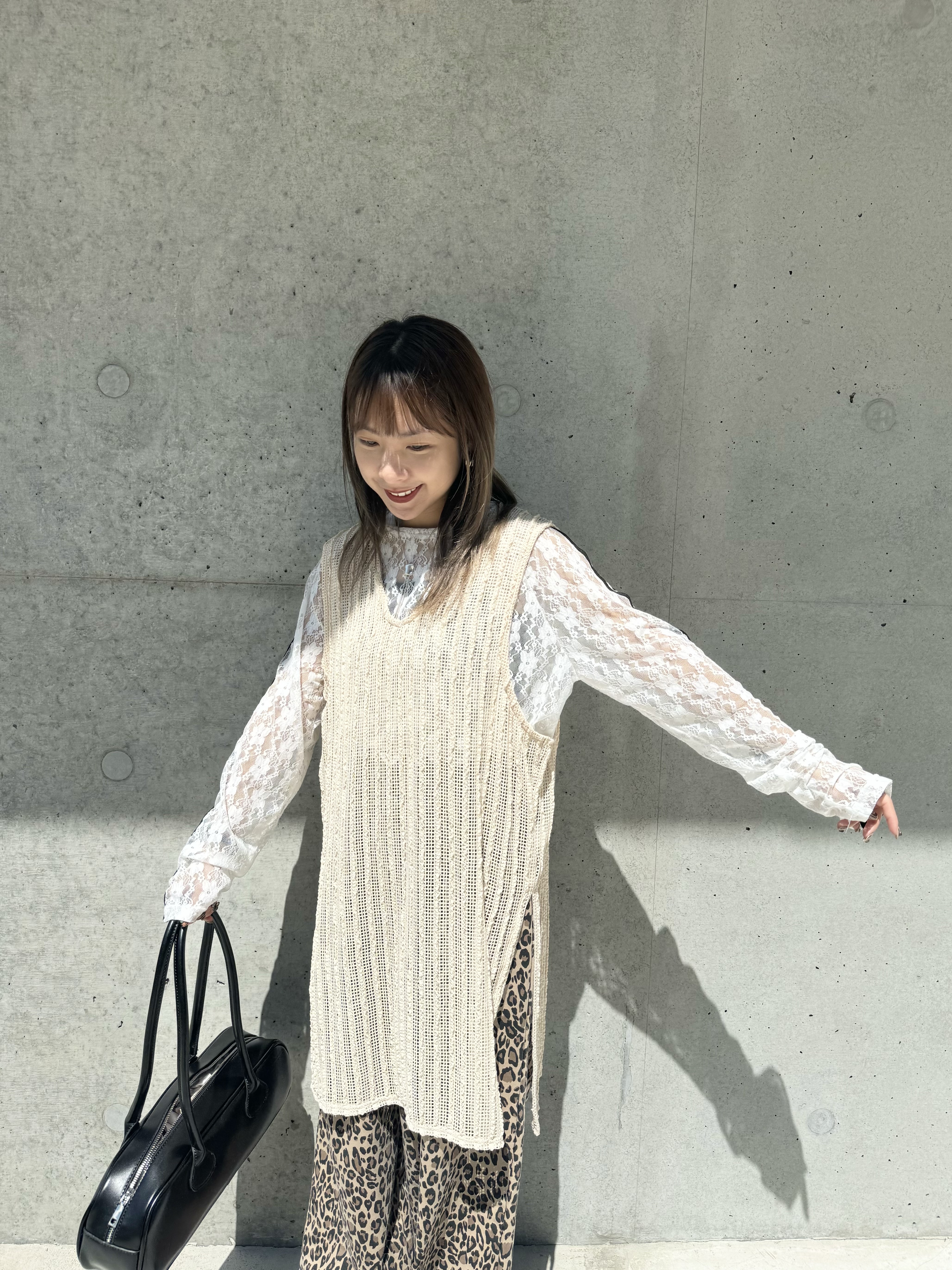 直紋basic V-neck vest