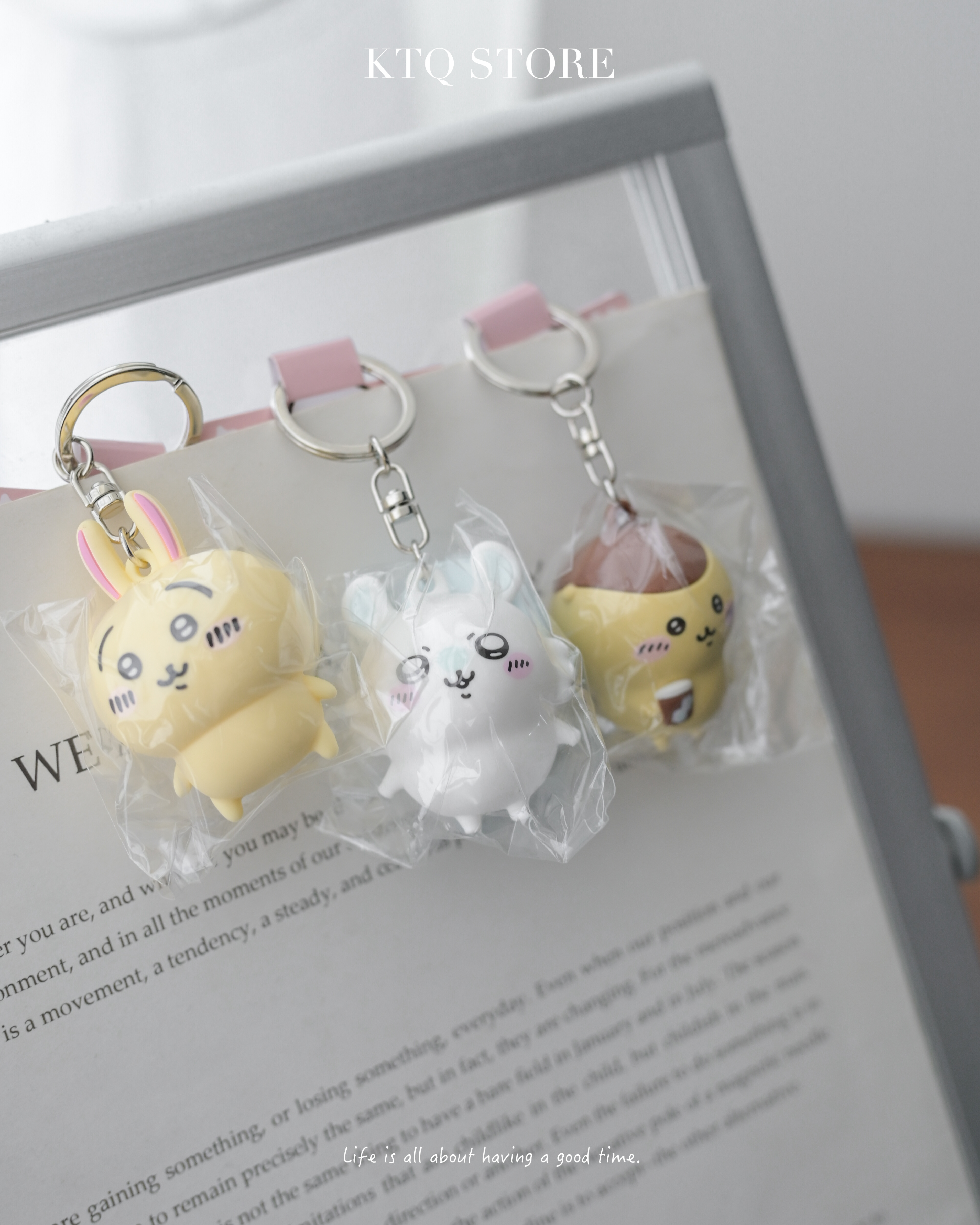 KTQ STORE ‧  日本 Chiikawa 吉伊卡哇 栗子 小桃 吊飾 鑰匙圈