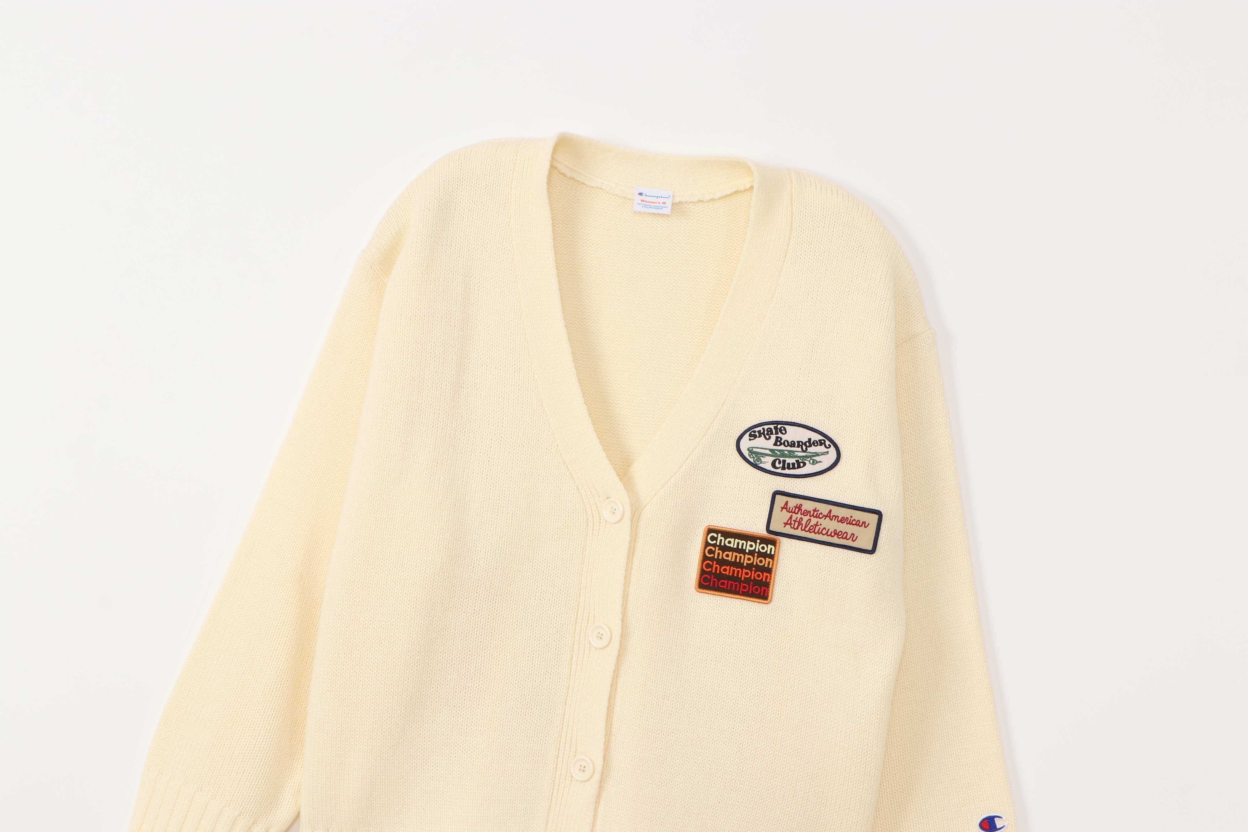 女款-CASUAL 布章開襟針織外套-乳白（CW-A018-020）