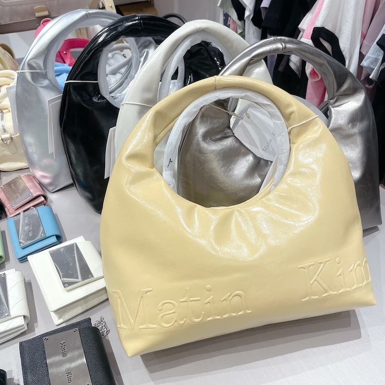 直播商品KM22 - MATIN KIM Embossed Logo Leather Mini Tote Ba