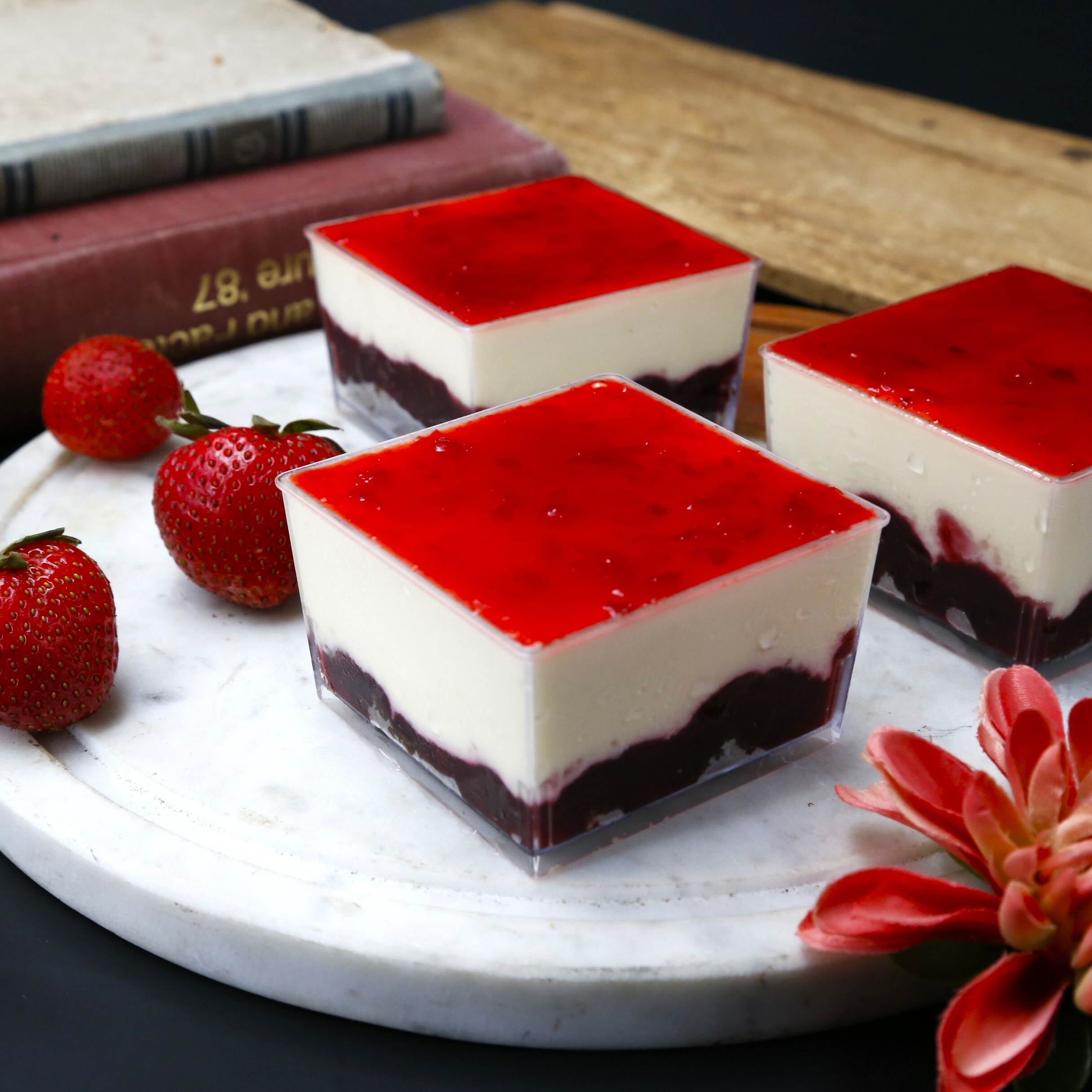 國民甜點｜莓果提拉慕斯杯 4杯入