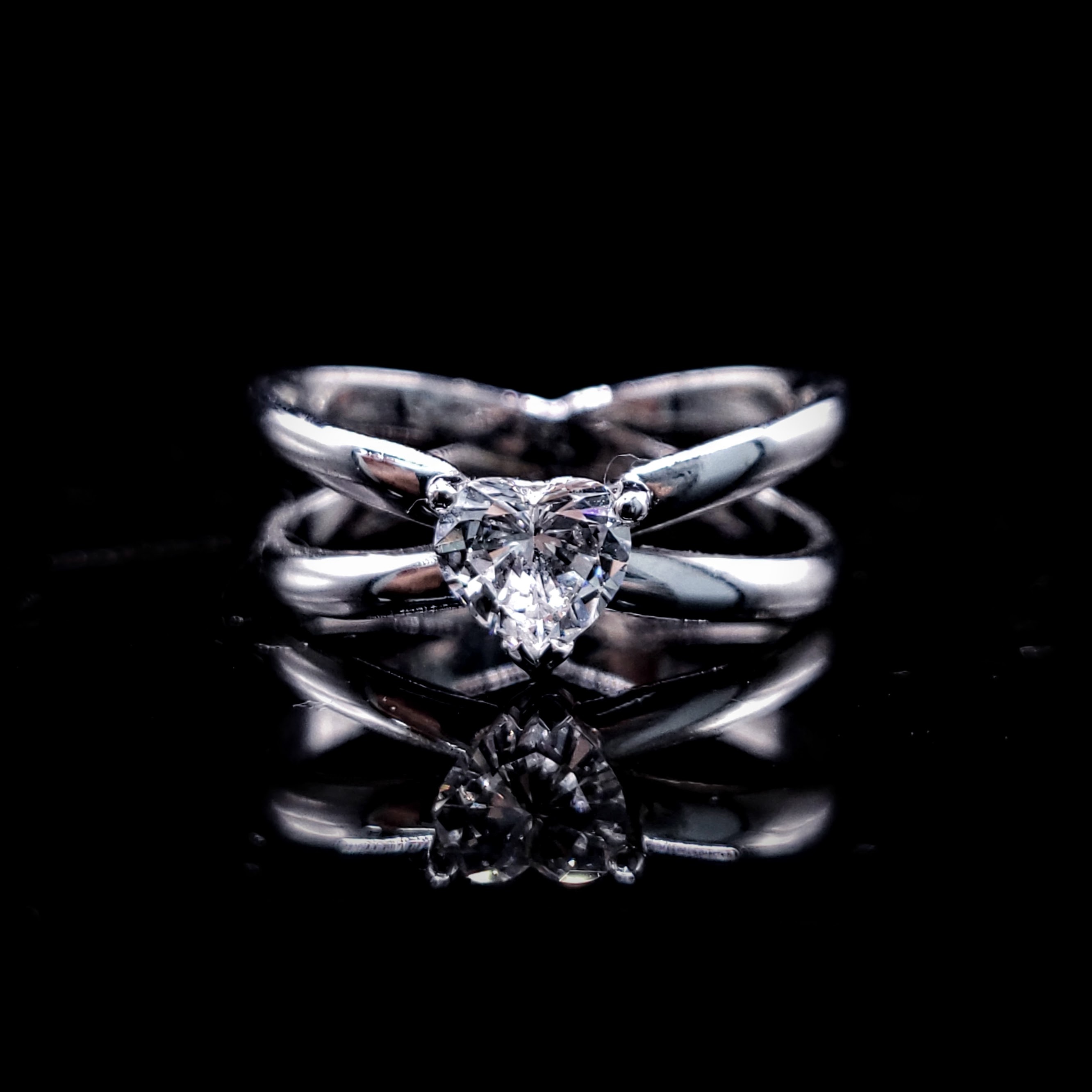 18K White Gold 0.45ct Heart Shaped Diamond Ring