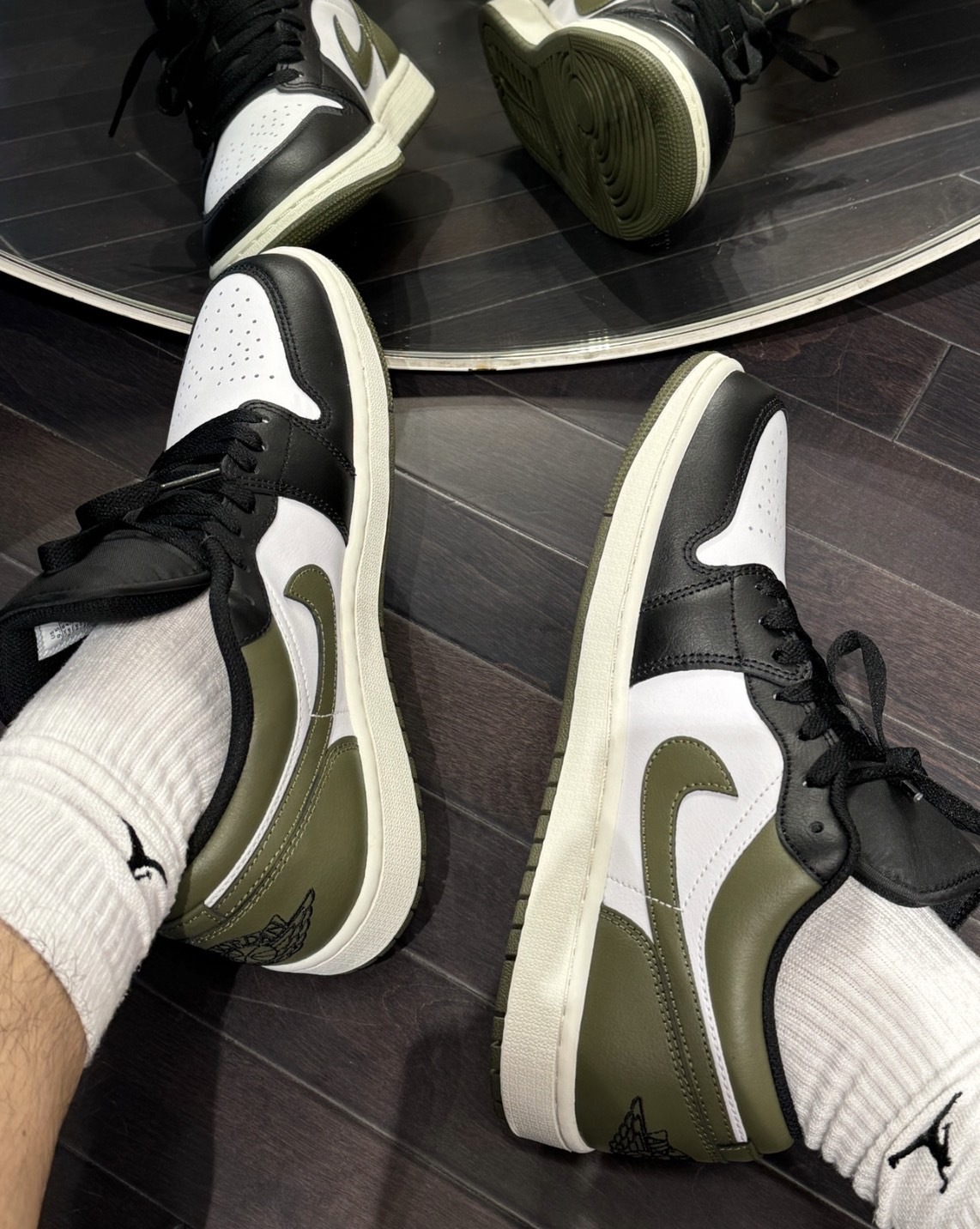 預購 NIKE AIR JORDAN 1 LOW GS 橄欖綠