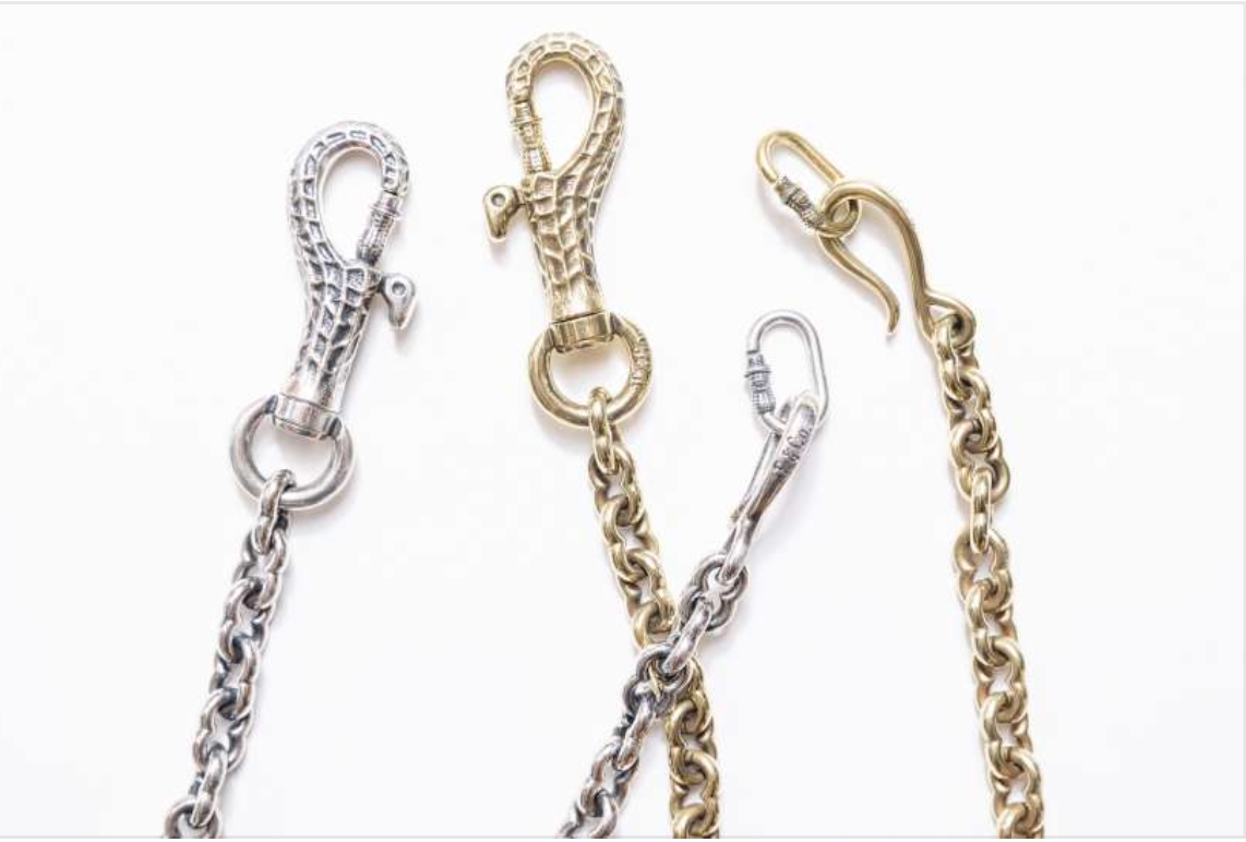 [PRE ODER] PLANE PEANUTS WALLET CHAIN