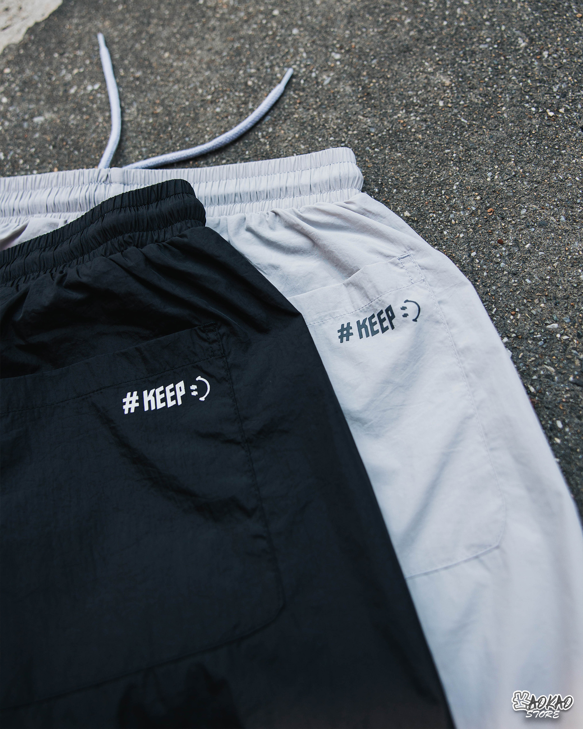 #KEEP WIND SHORTS 黑色 灰銀色 標語輕尼龍風衣休閒短褲【KS241】
