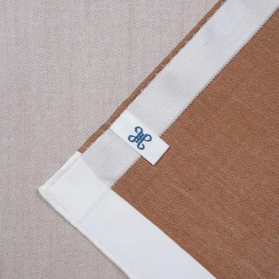 緞面邊框手巾＿棕