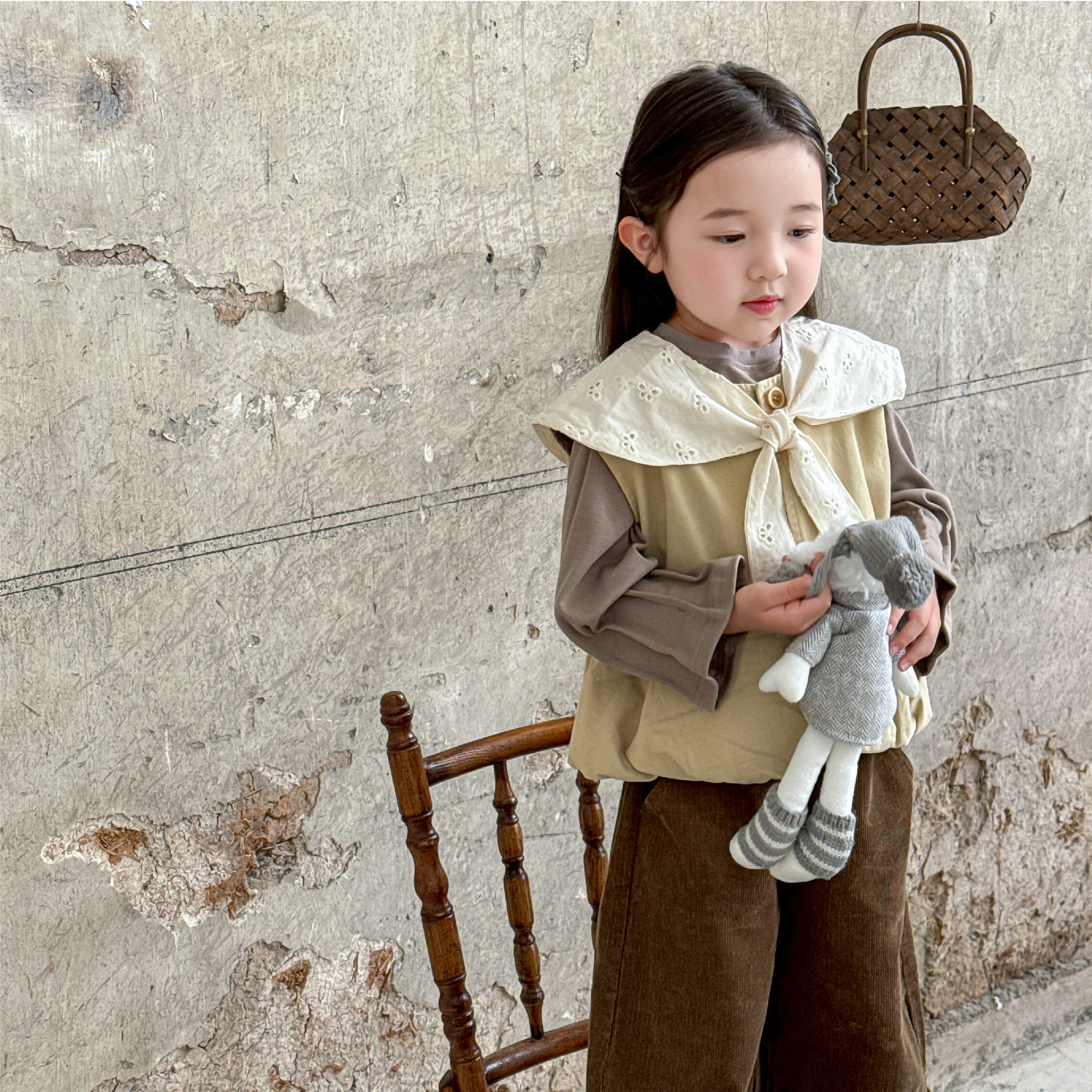 【H45023】田園浪漫繡花披肩鈕釦背心