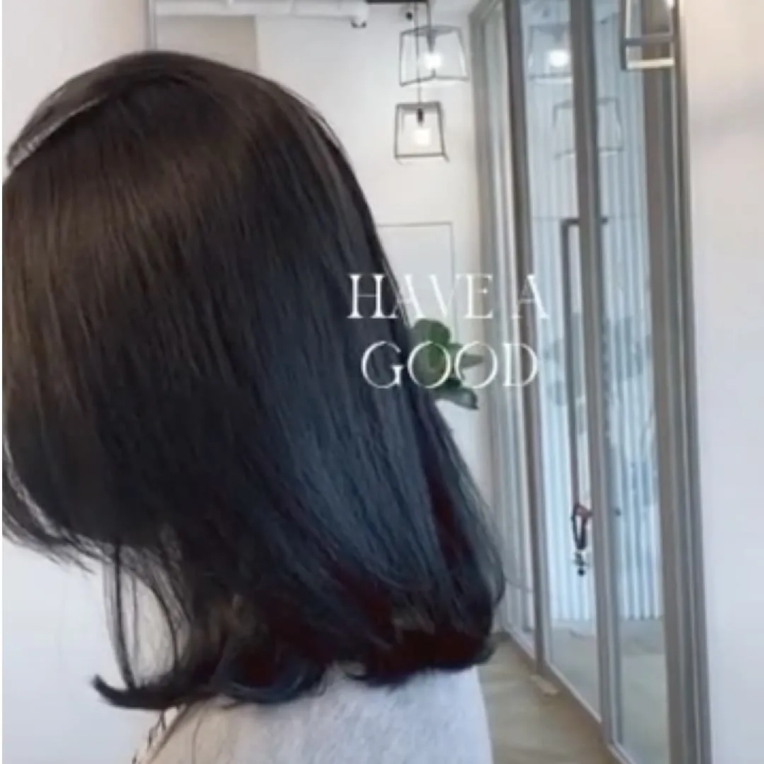 Abby’s Women’s Short Hair Creation – Shoulder-Length Cut