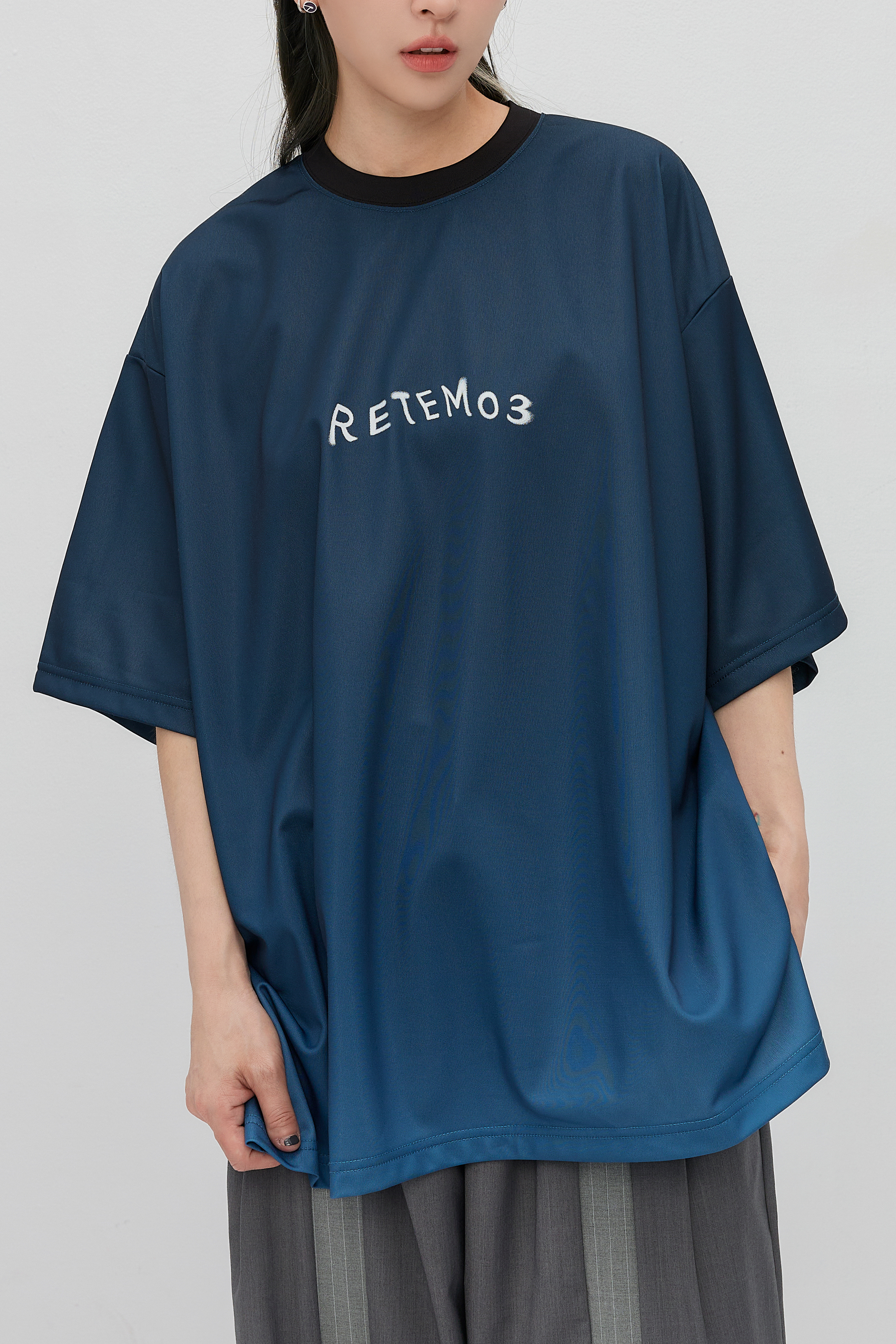 RETEM03 Gradient Tee｜Shadow