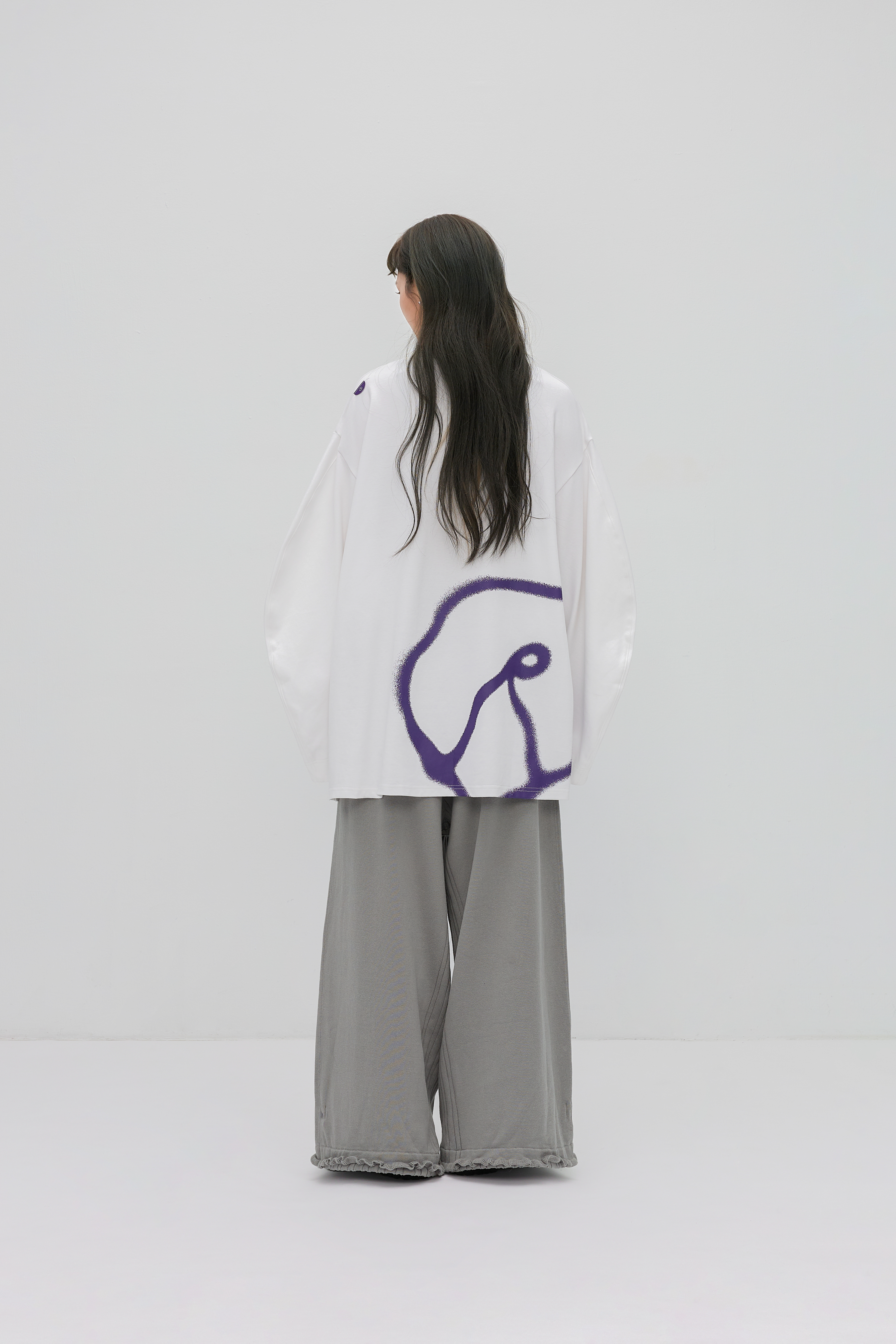 RETEM03 Glitch Logo Tee｜White