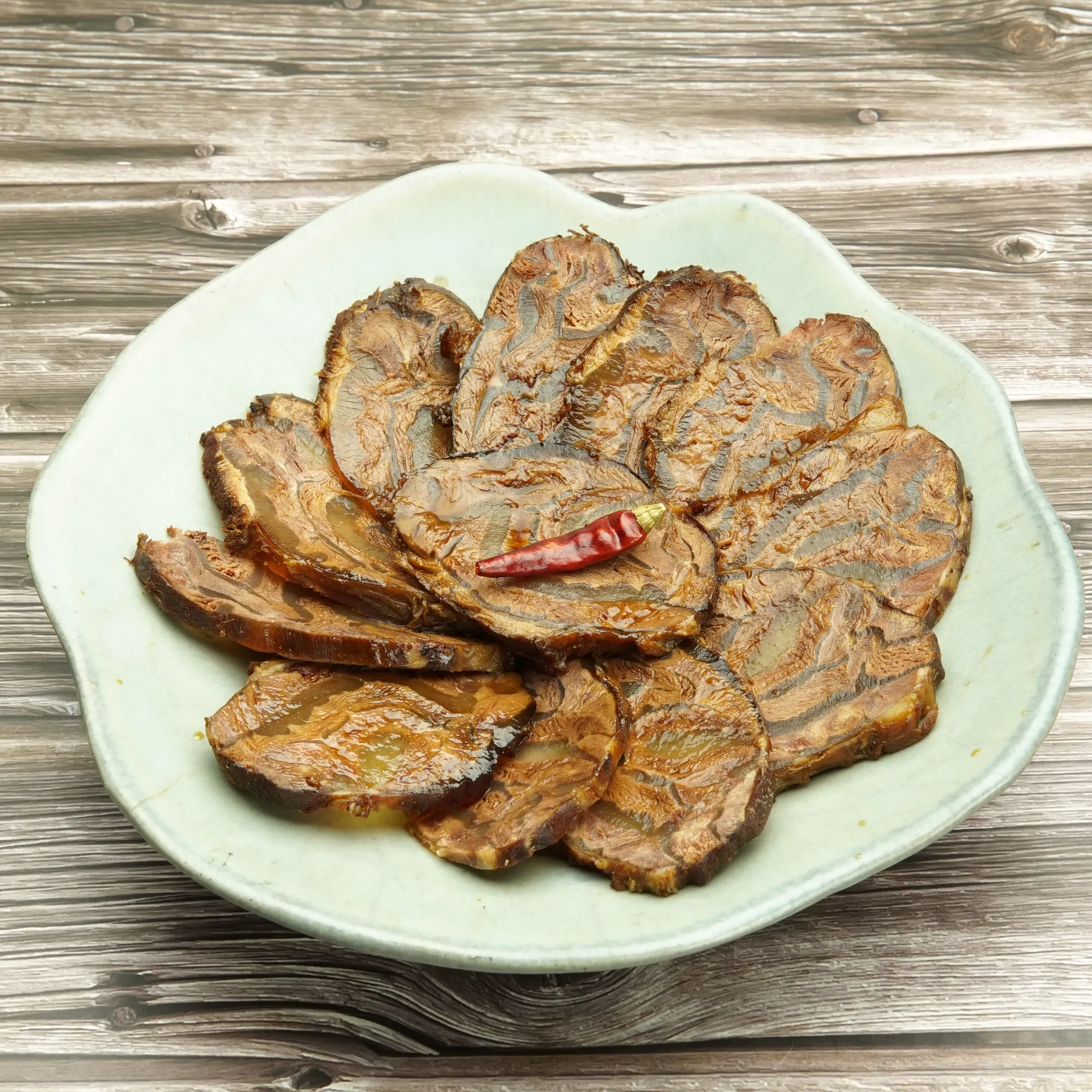 <三點水>麻辣滷牛腱 (急凍)