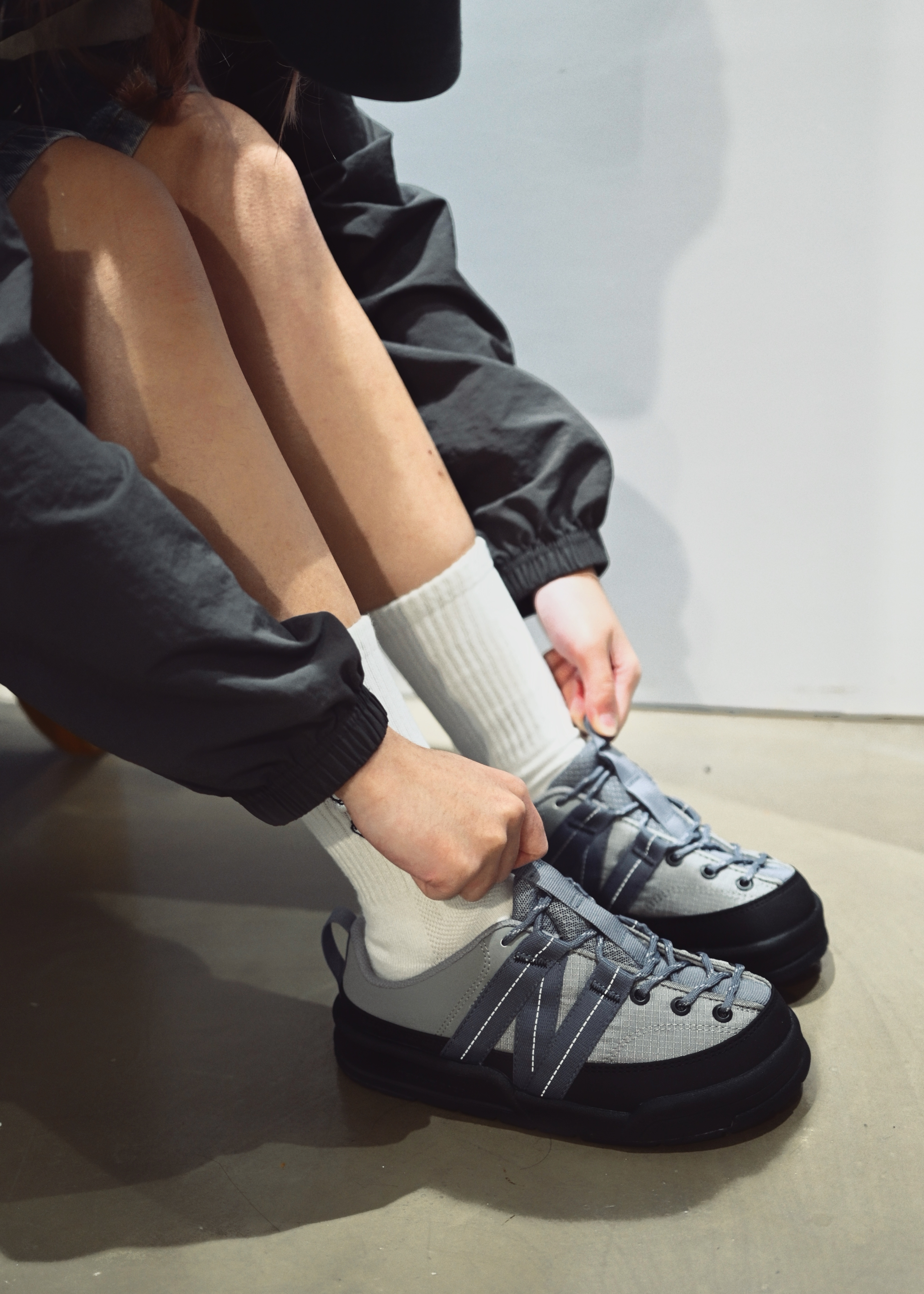 New Balance CRV-Mule 麵包鞋 NBRJEF701G Gray