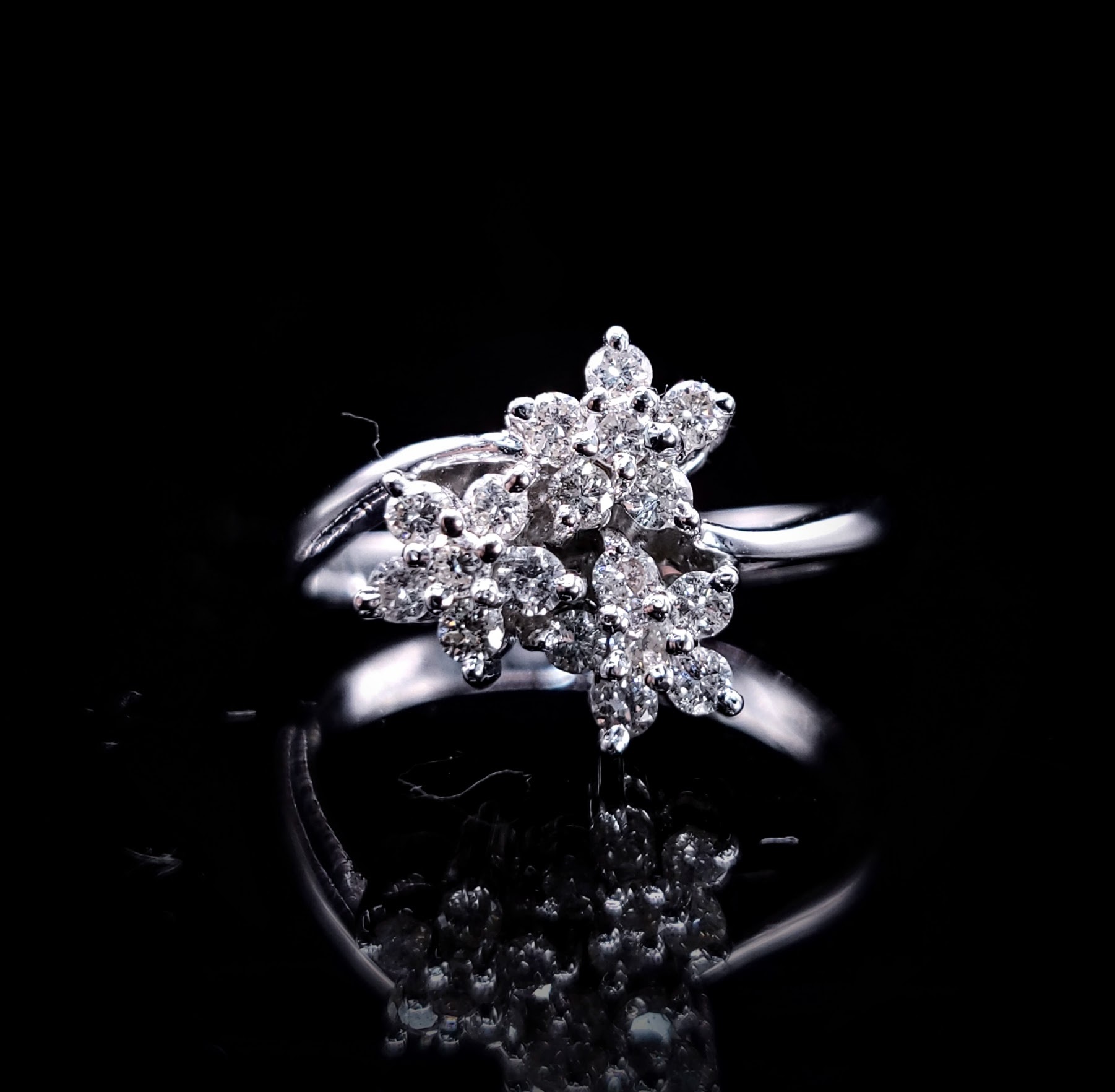 18K White Gold 0.54ct Diamond Ring