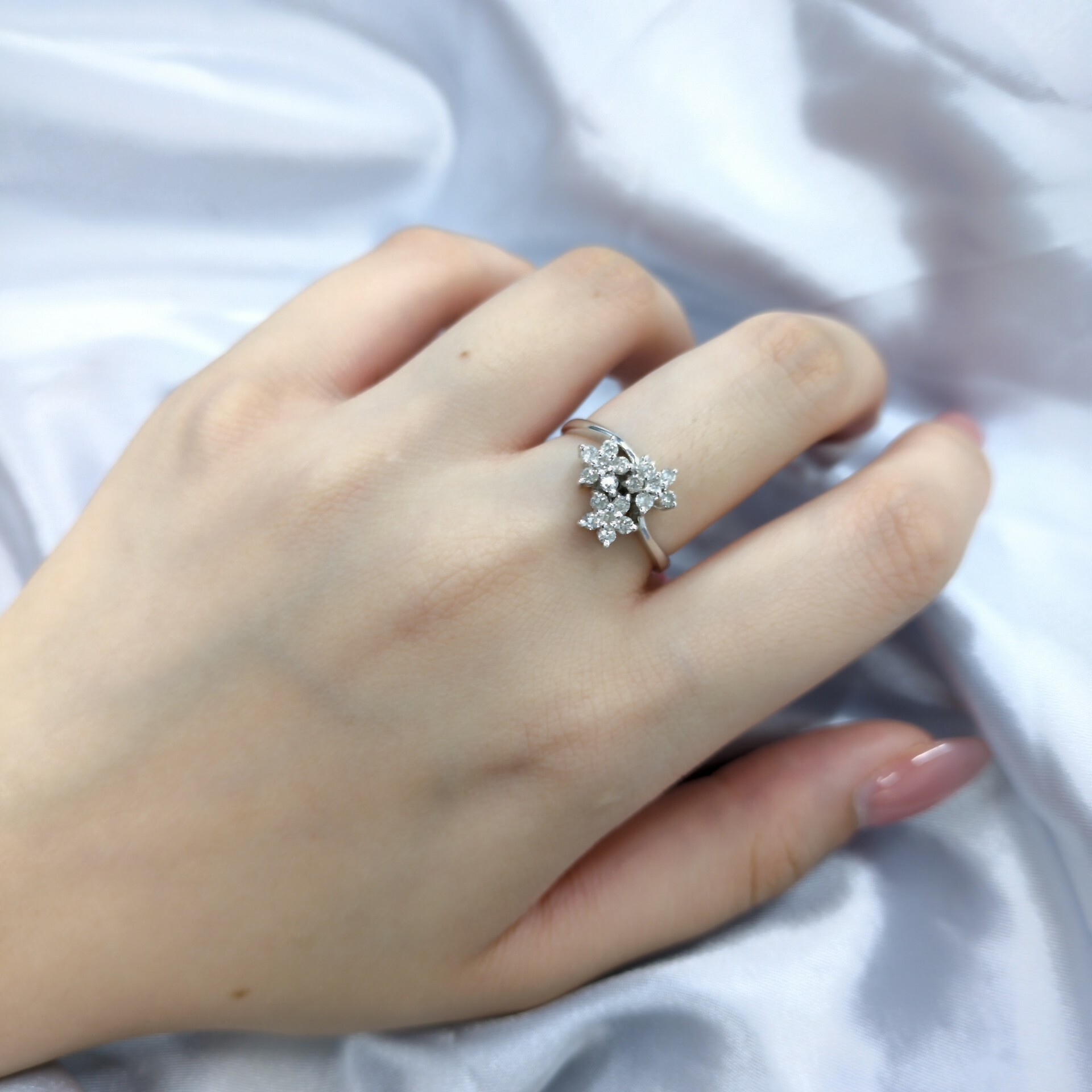 18K White Gold 0.54ct Diamond Ring