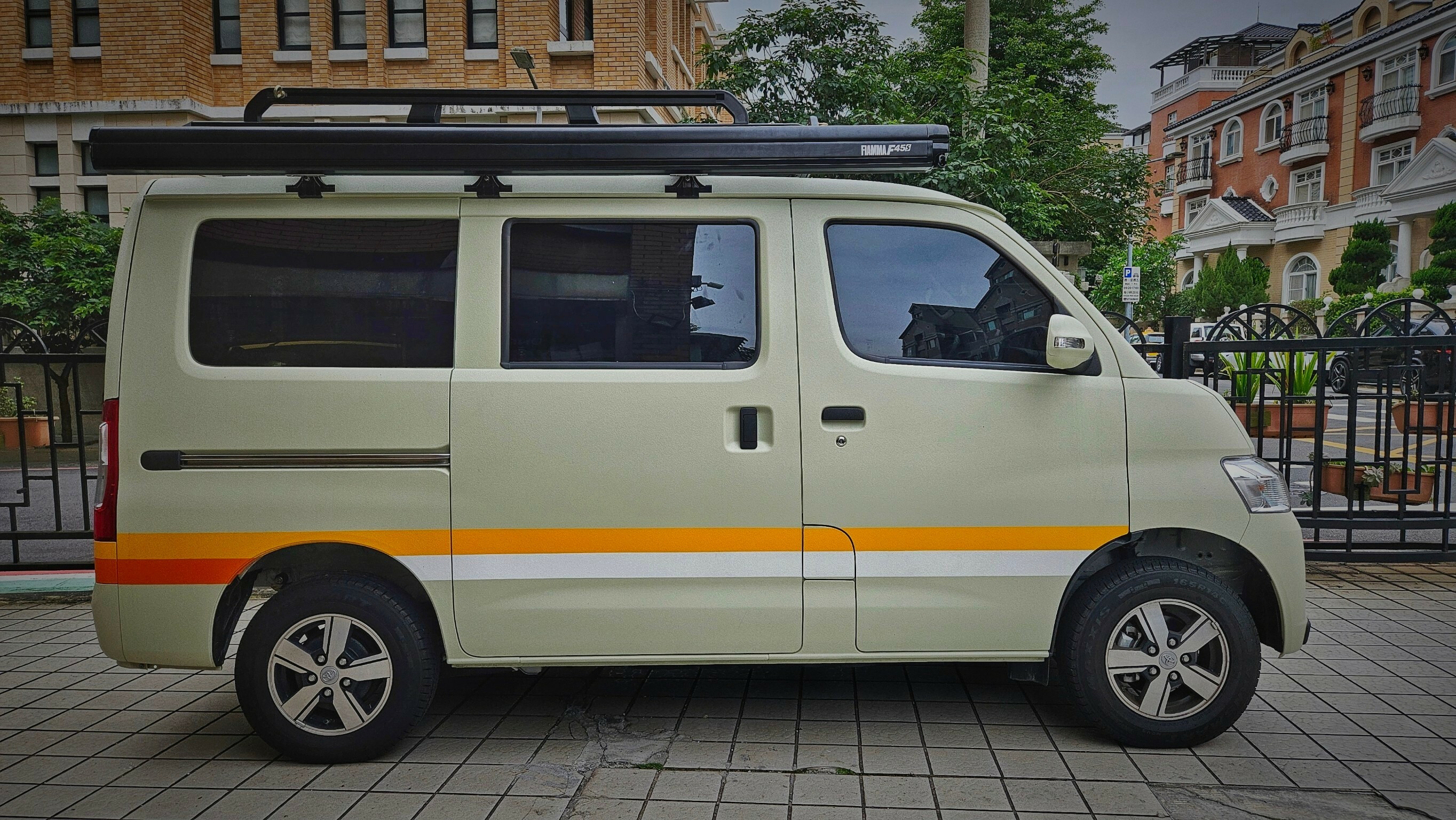 車邊帳 FIAMMA F45S 260(Toyota- TOWNACE)