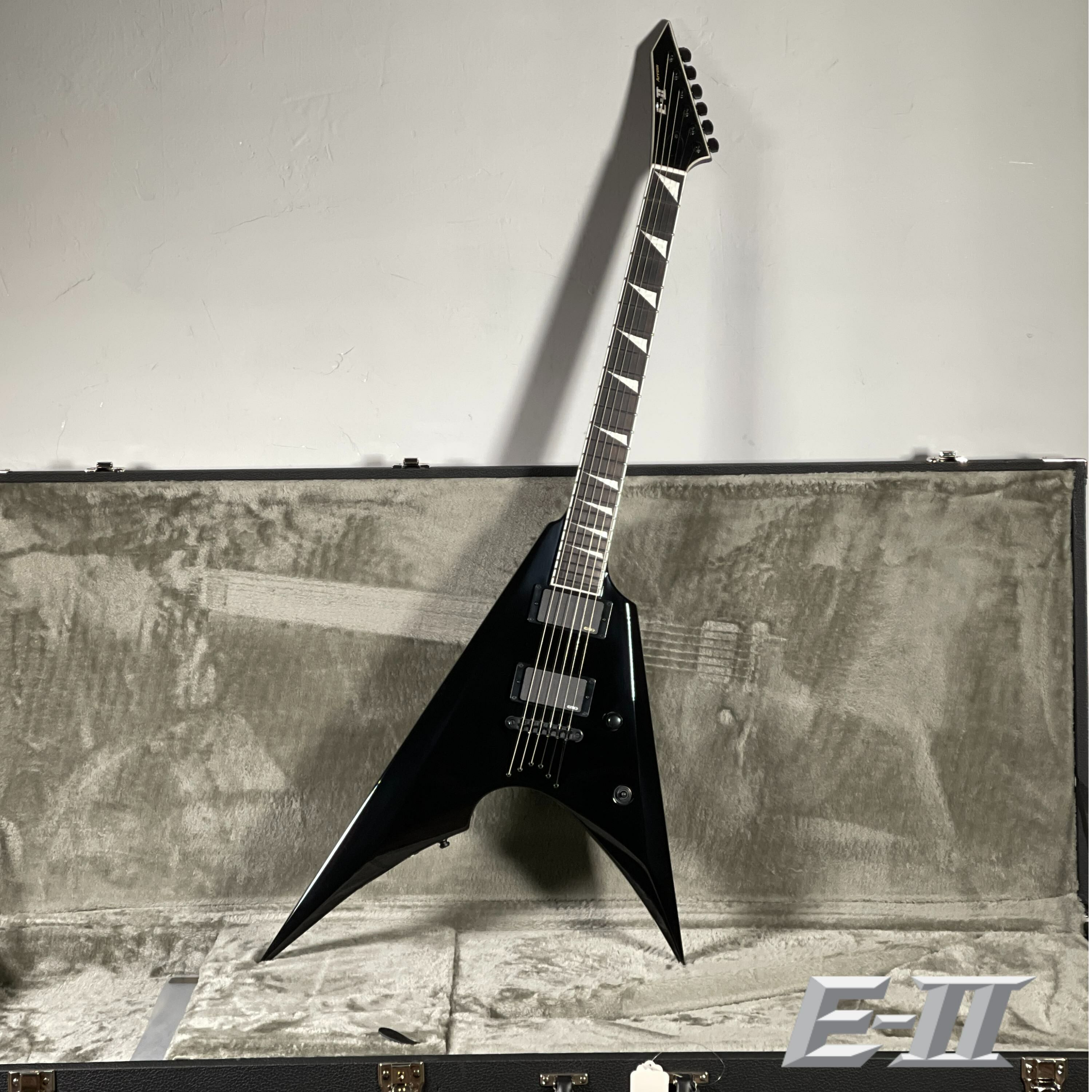 ESP E-II ARROW NT Black 主動式 雙雙 電吉他