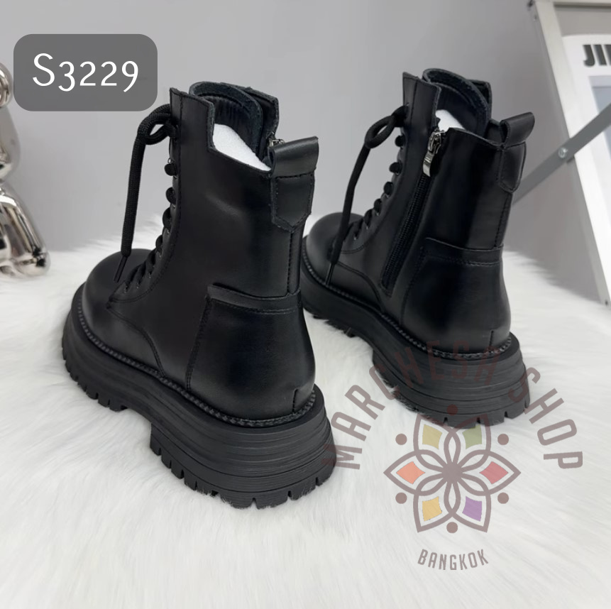 S3229 - 真皮牛皮特色鞋踭車綫圓頭厚底短靴