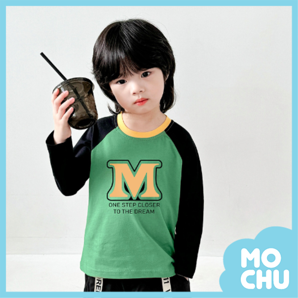 M字英文長袖上衣