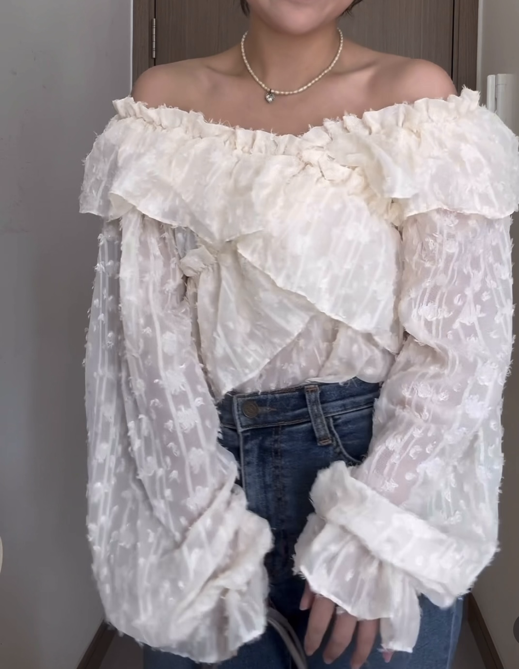 Lace off shoulder blouse（現貨）