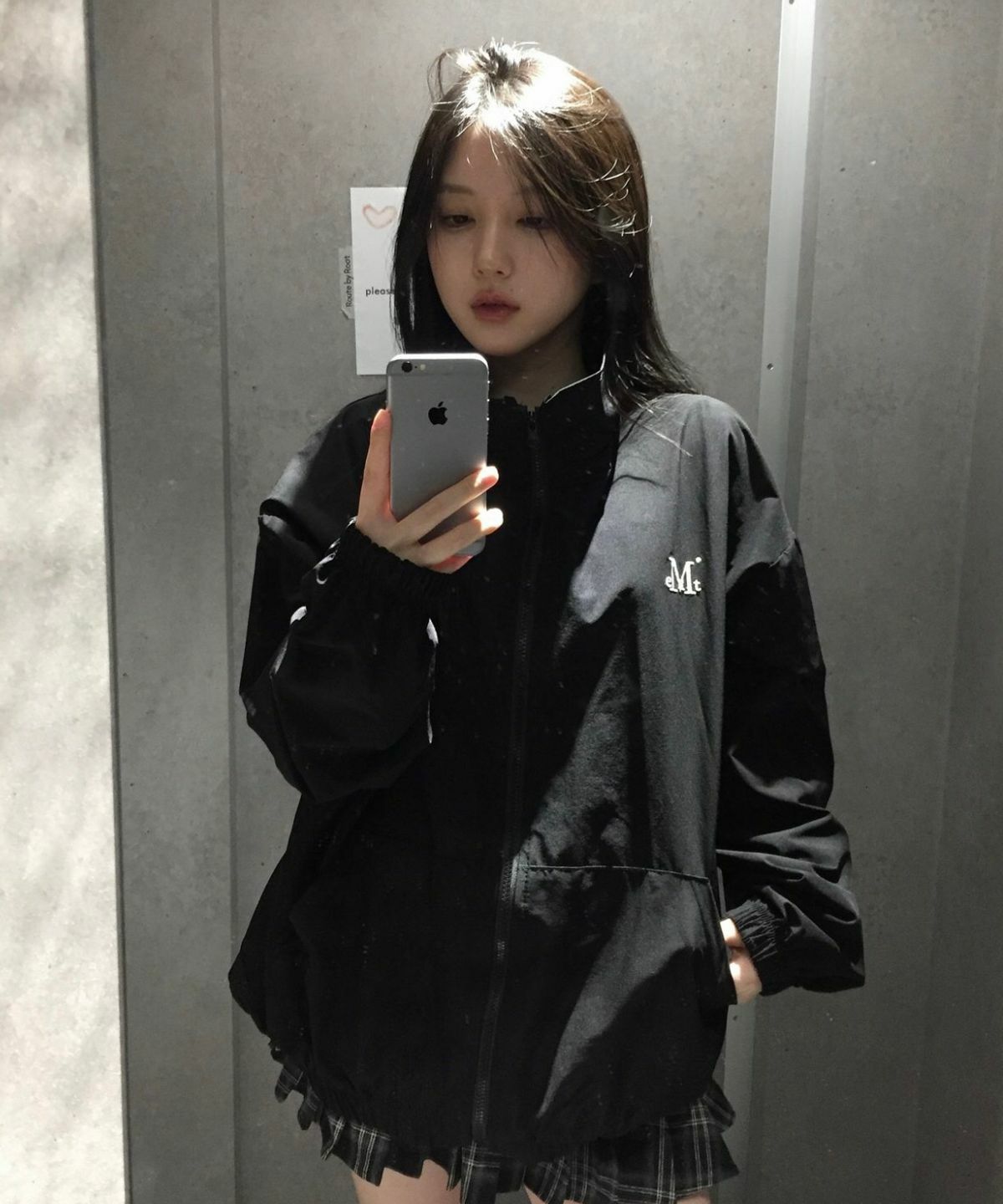 MUCENT FARRELL WINDBREAKER