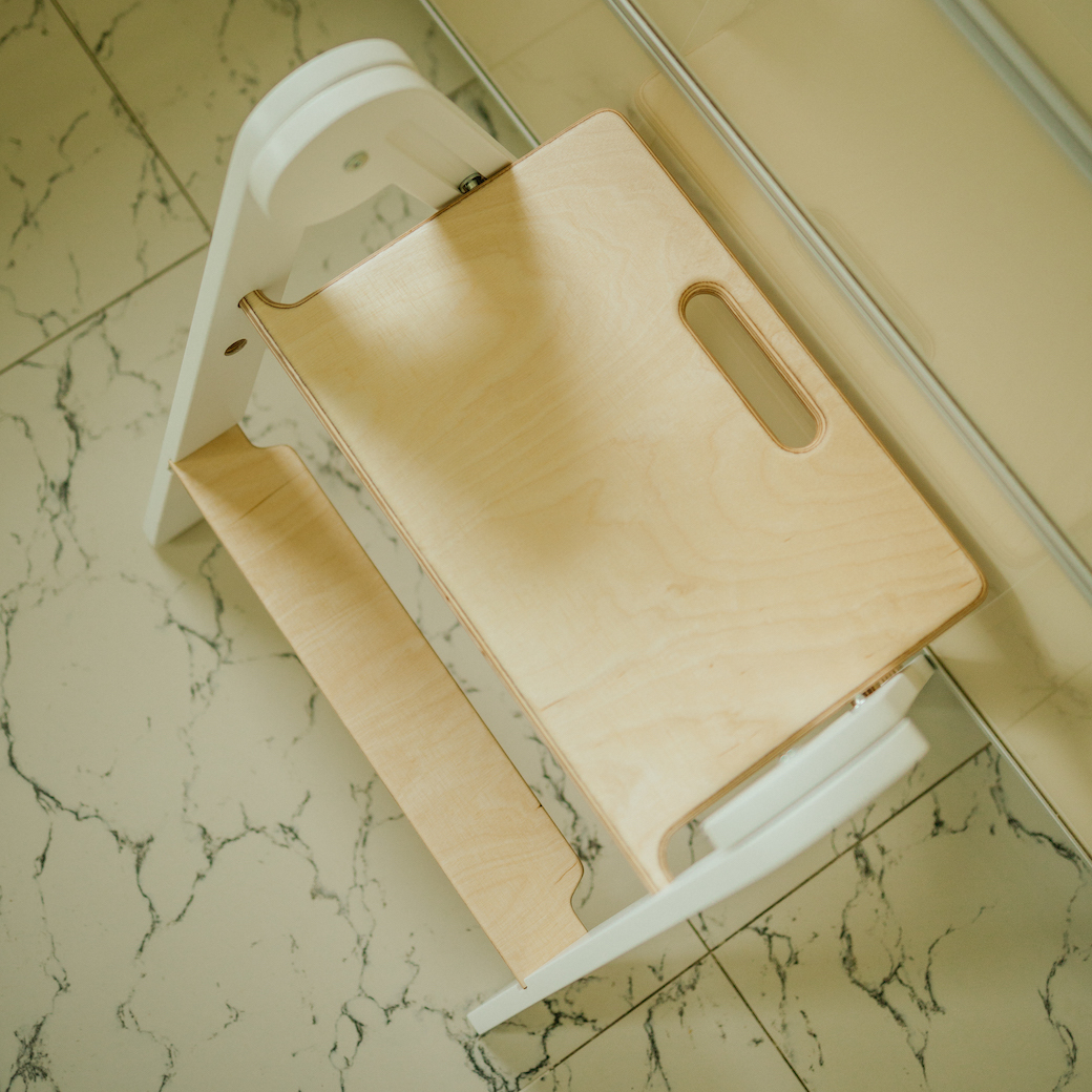 牛奶白 | UP稚氣高 迷你學習梯