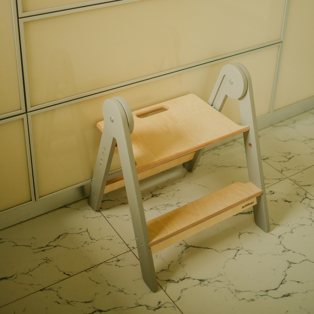 大象灰 | UP稚氣高 迷你學習梯