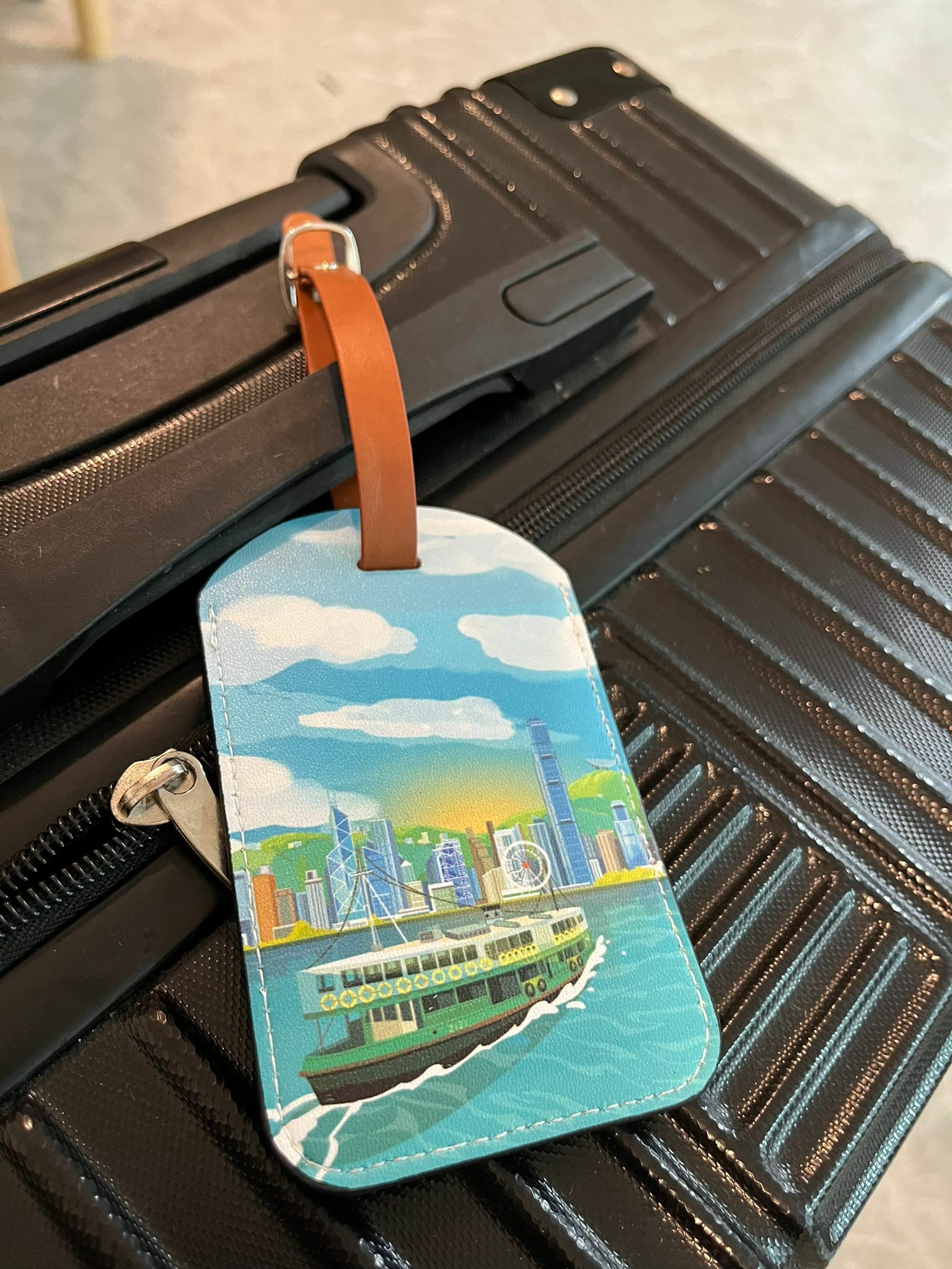 AMAZING STUDIO 行李牌【維多利亞港】