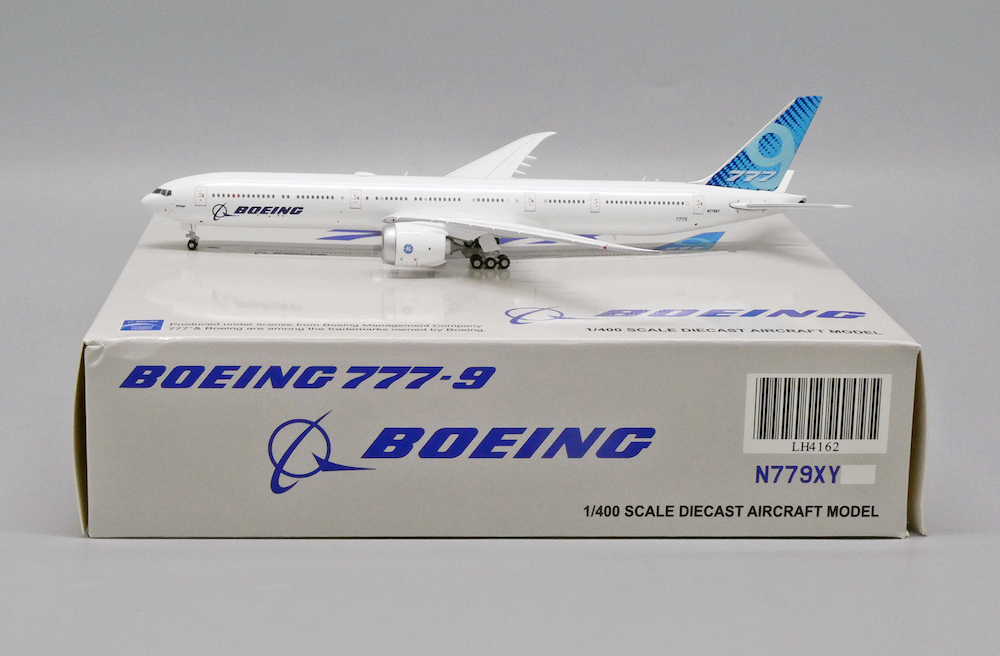 1/400 波音777-9X N779XY 原廠白底塗裝