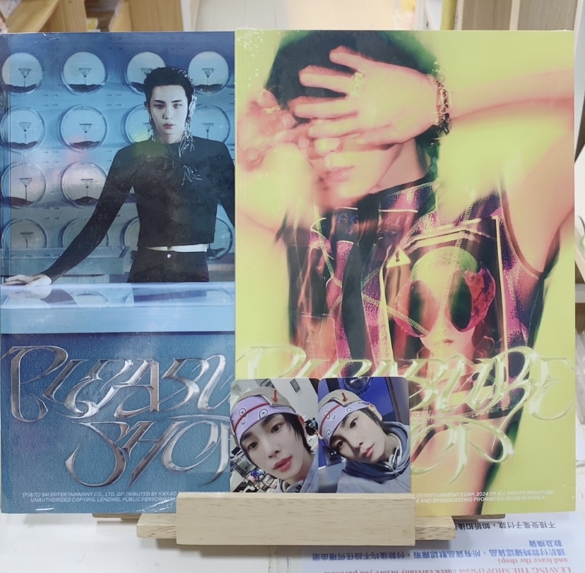 Key [Pleasure Shop] (Pleasure Book Ver.) (Random Ver.) 