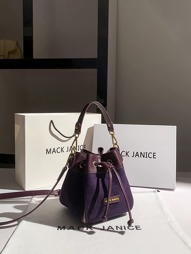 秋冬超稀有麂皮質感神秘紫水桶包-預購