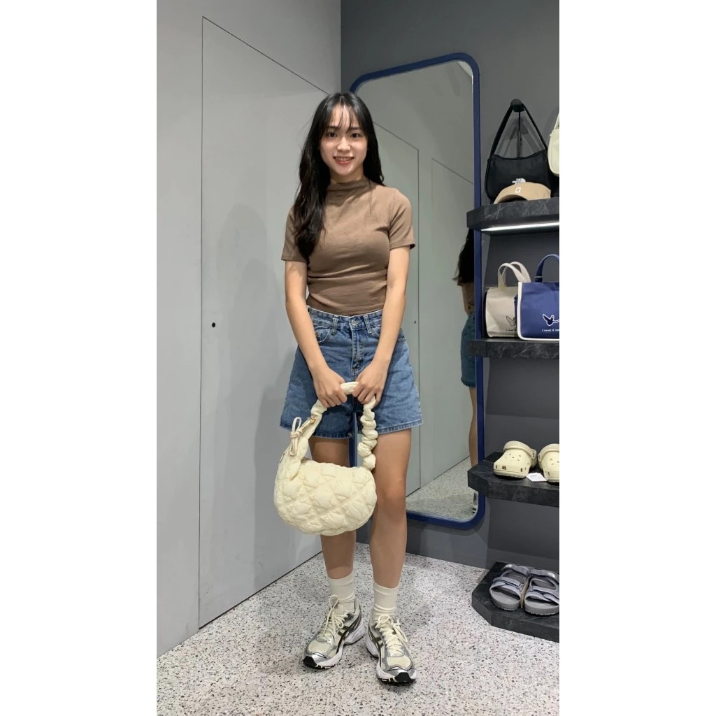 960 側抓皺立領短袖