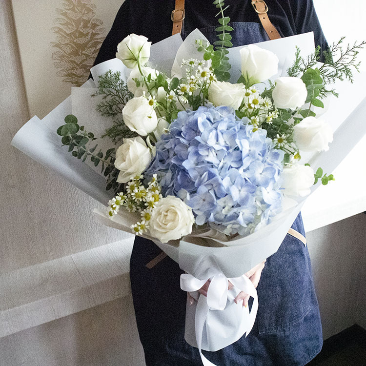 蔚｜藍白色系花束