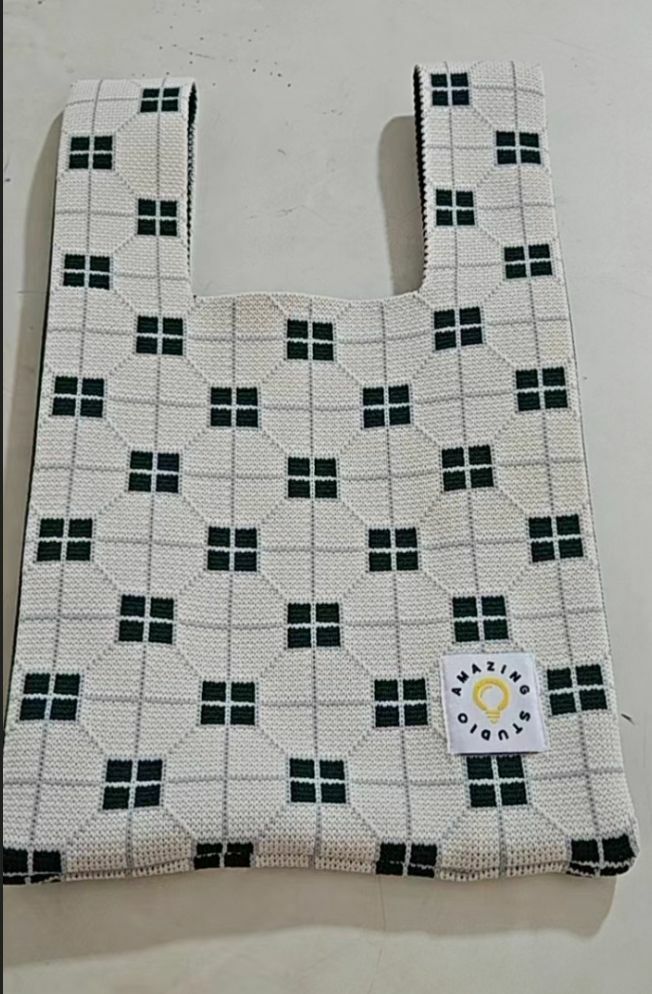 AMAZING STUDIO 針織袋 手挽袋 手提袋【懷舊磚紋】