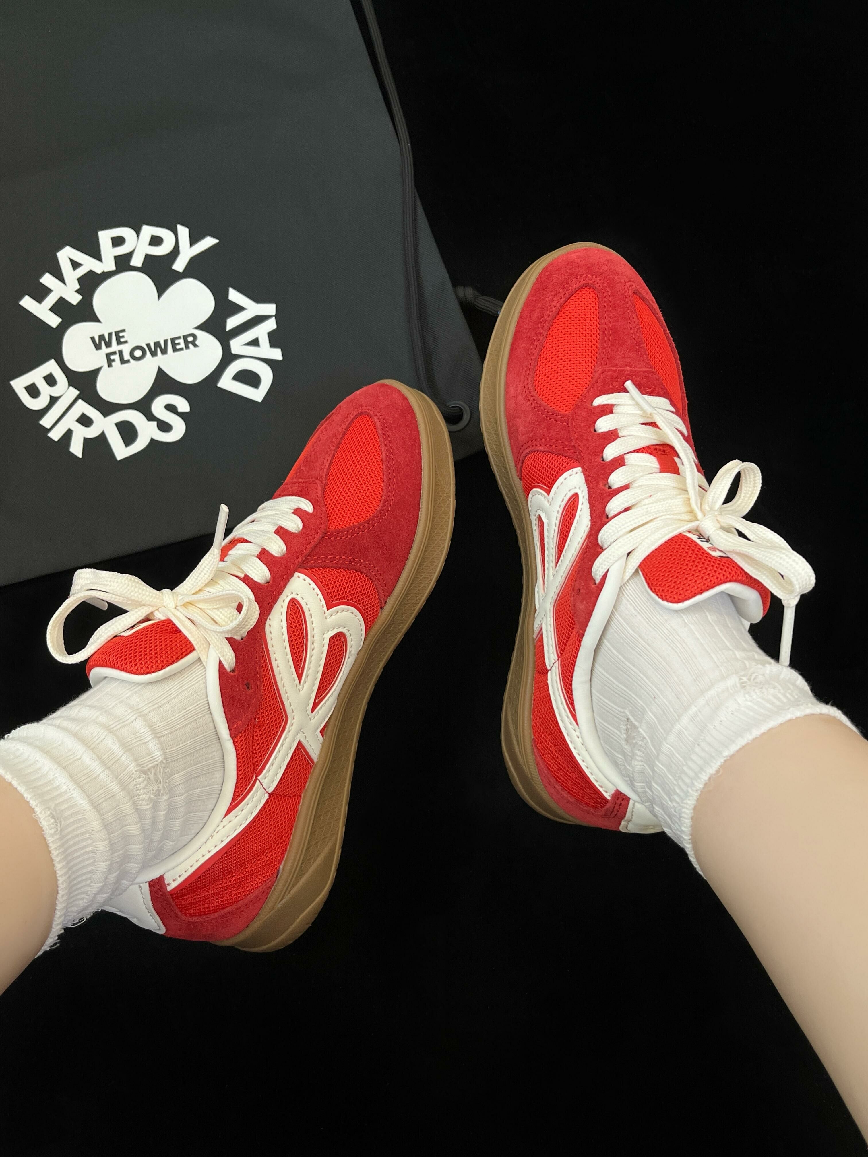 HBD x We Flower 小花鞋 麂皮 拼接 焦糖底 復古 德訓鞋 紅色 少年紅 winter同款/預購