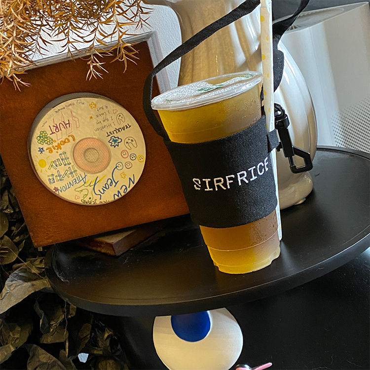 SIRPRICE 品牌環保杯套 附掛鈎