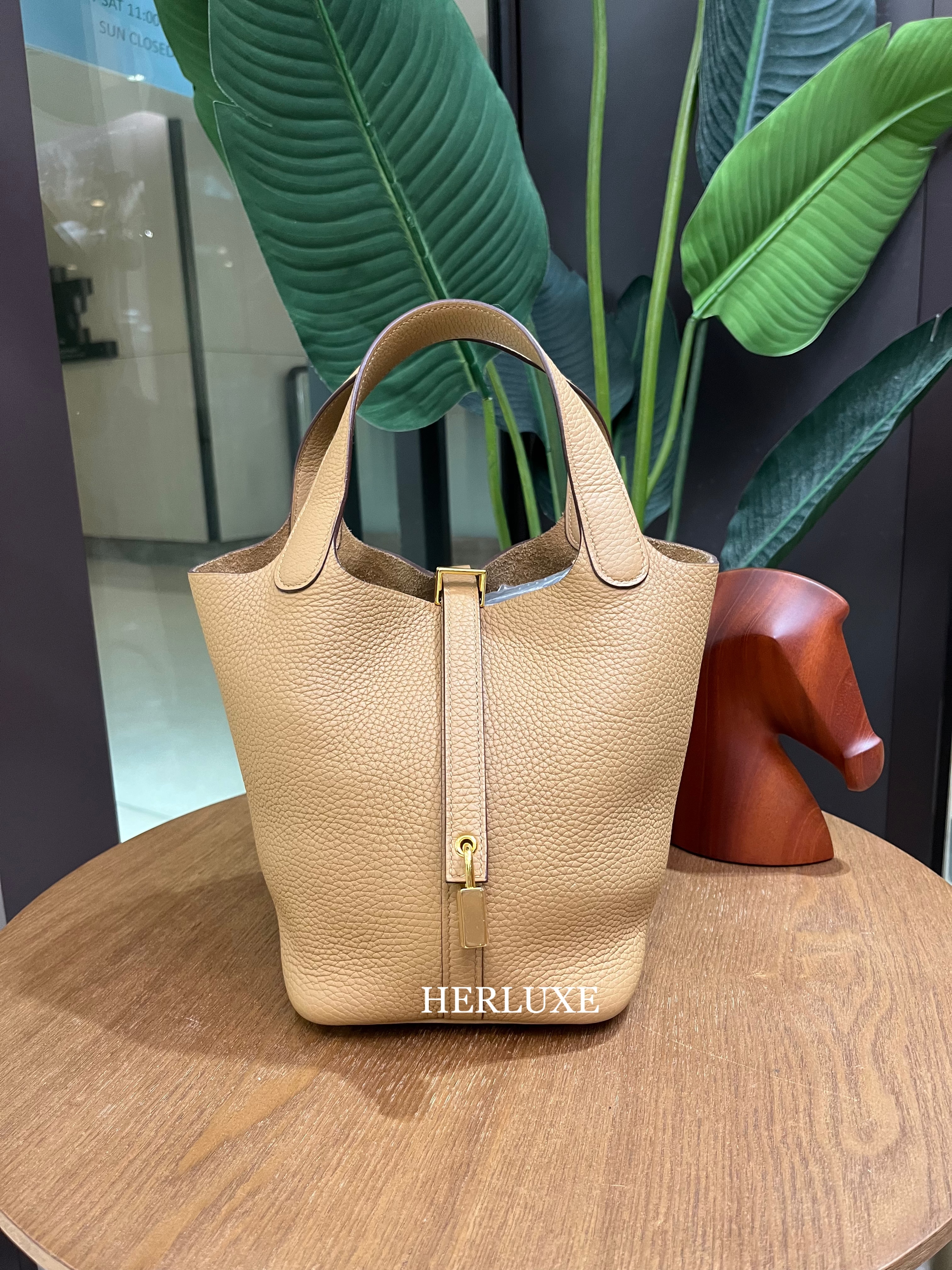 Picotin 18 4B biscuit cc tc B 99% new