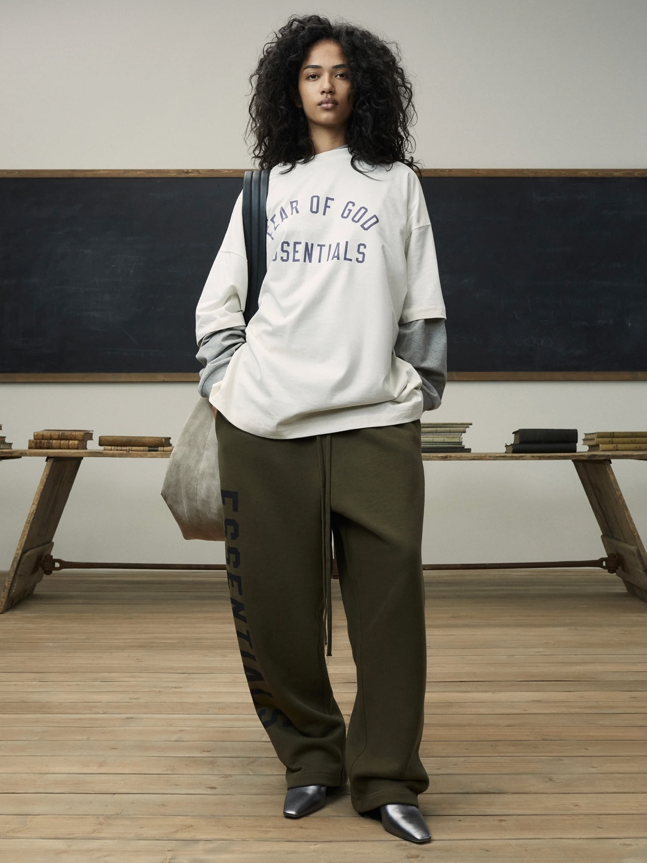 追跡有【Fear Of God】Jersey Crewneck Tシャツ(送料込) Essentials Fear of God Jersey Crewneck Tee