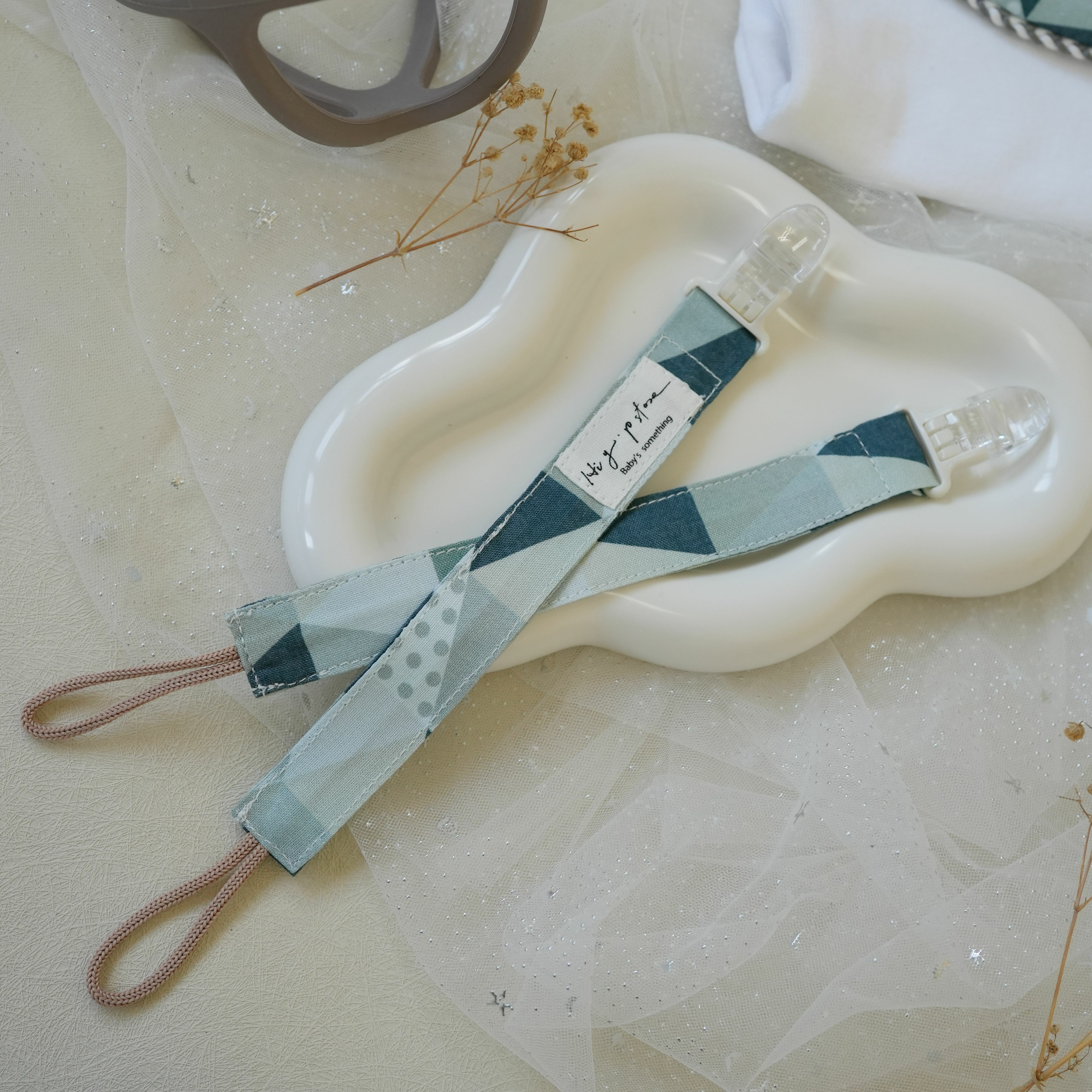 Hi Y.P store-鱷魚夾-幻彩稜鏡