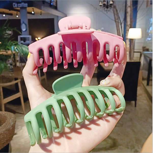 韓國JK 優雅氣質大號抓夾髮夾鯊魚夾子 J0352