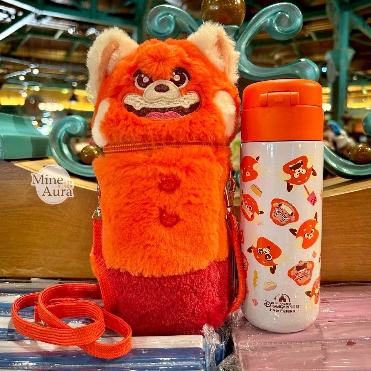 (限時特價) 紅熊貓 美美 Meilin 保溫瓶+絨毛造型杯套 青春養成記 Turning Red -上海迪士尼樂園